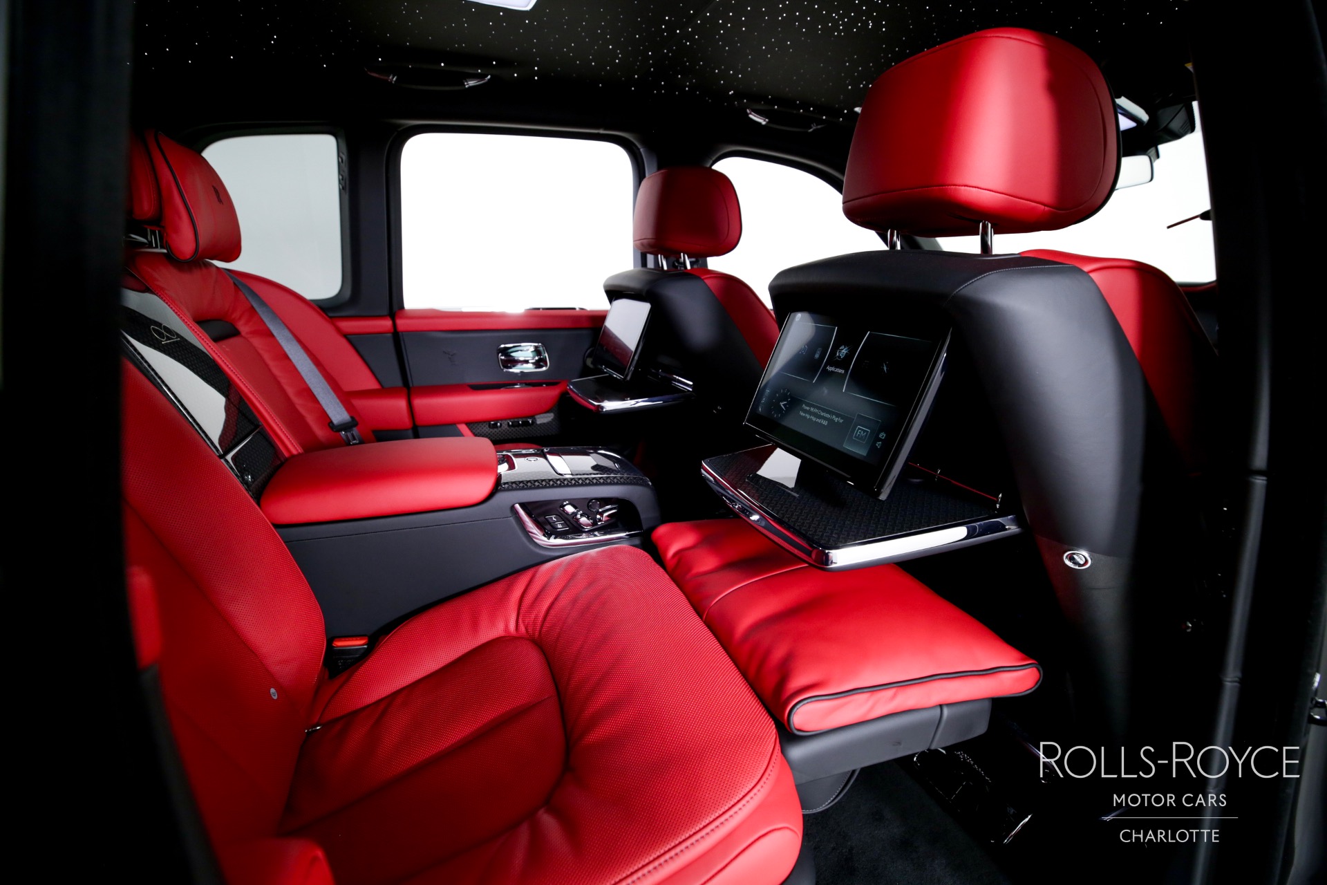 2024 Rolls Royce Cullinan Black Badge photo 27