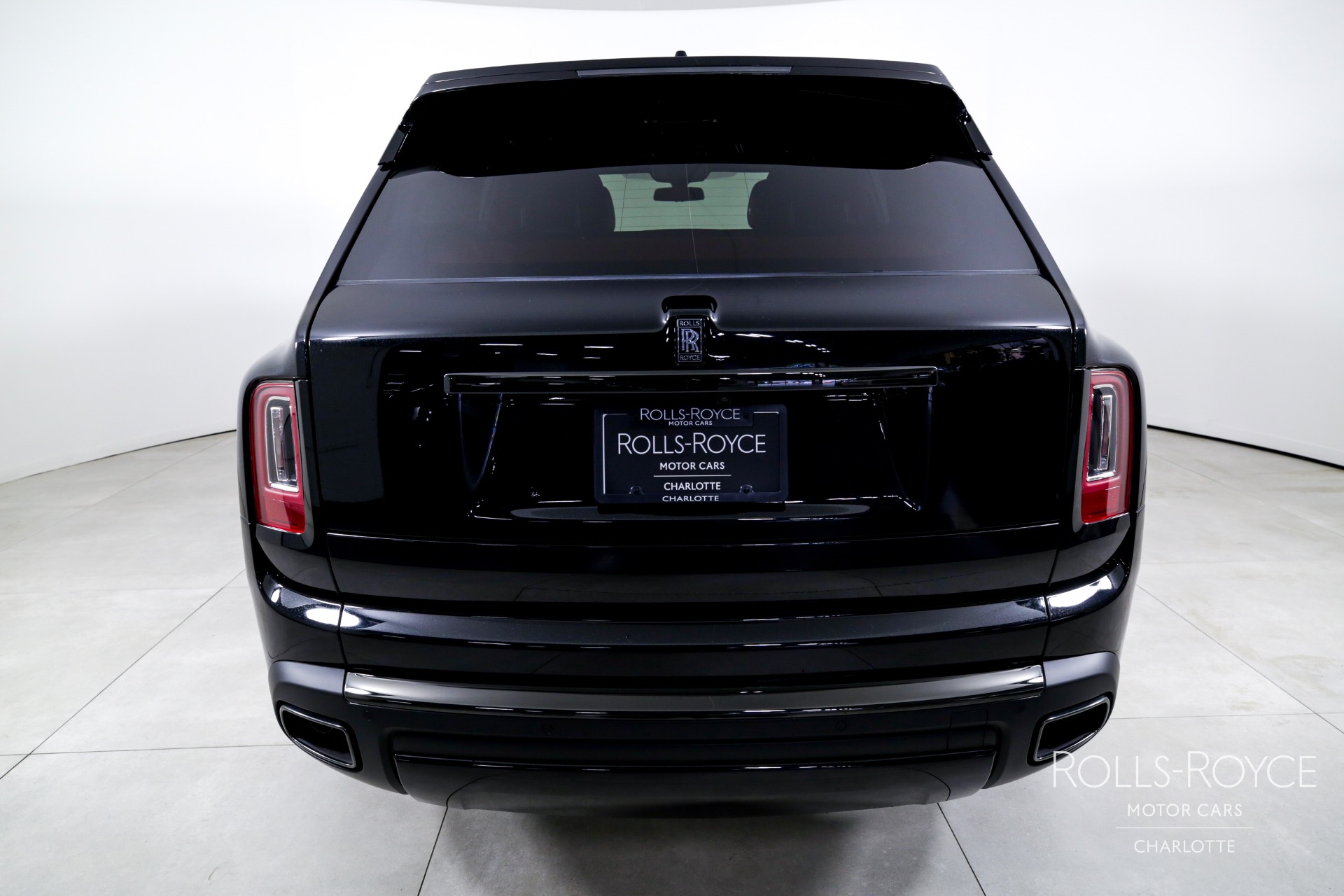 2024 Rolls Royce Cullinan Black Badge photo 9