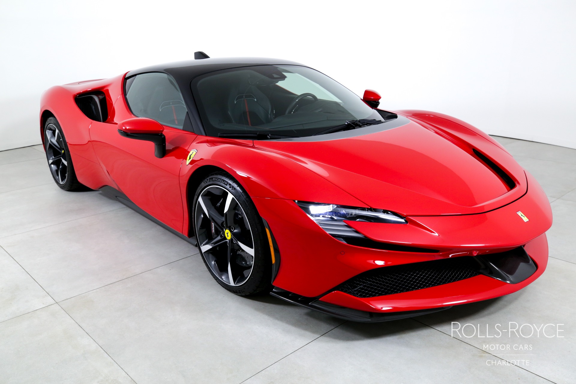 2021 Ferrari SF90 Stradale photo 3