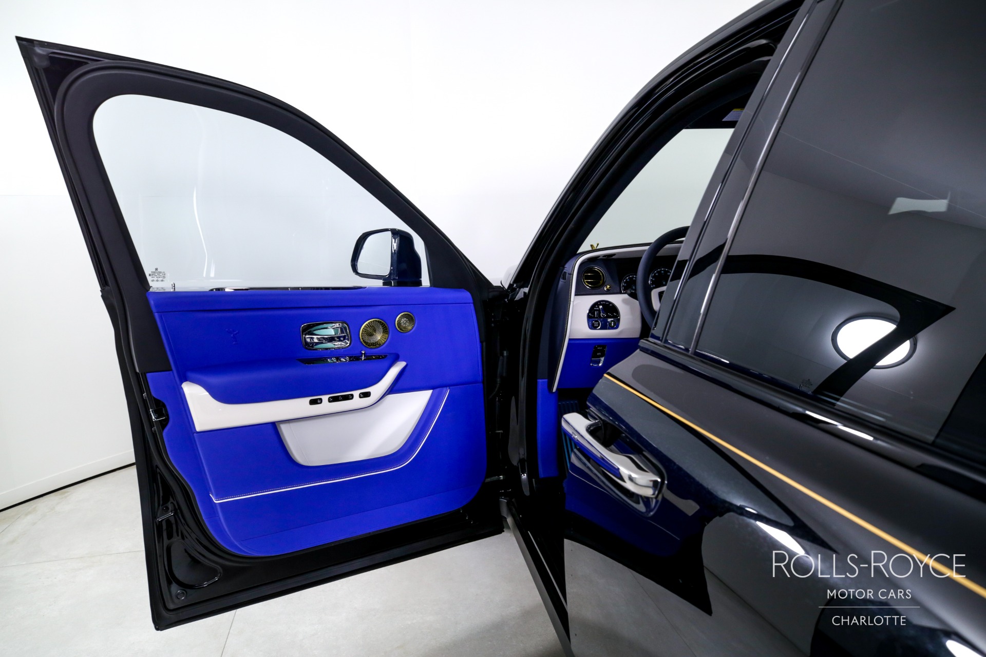 2024 Rolls Royce Cullinan Black Badge photo 10