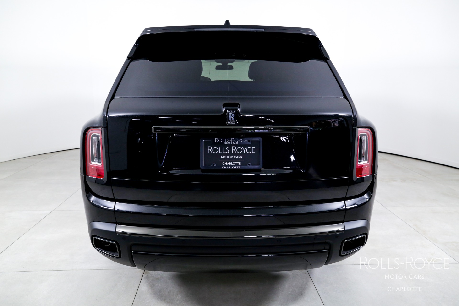 2024 Rolls Royce Cullinan Black Badge photo 8