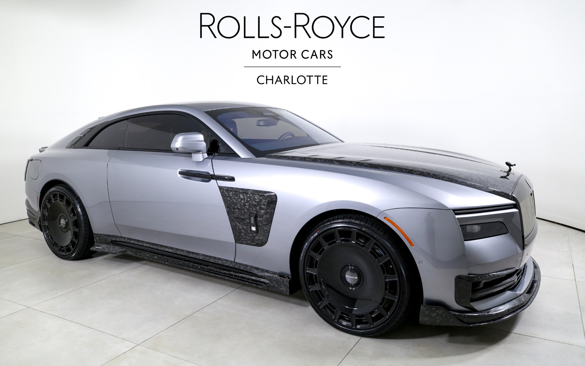 2025 Rolls Royce Spectre Black Badge Spectre photo 2