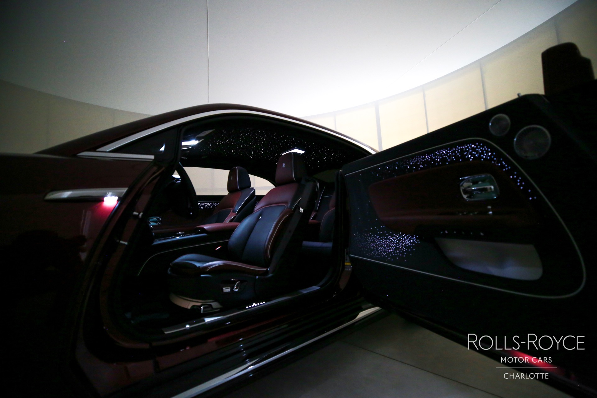 2024 Rolls Royce Spectre RR photo 12
