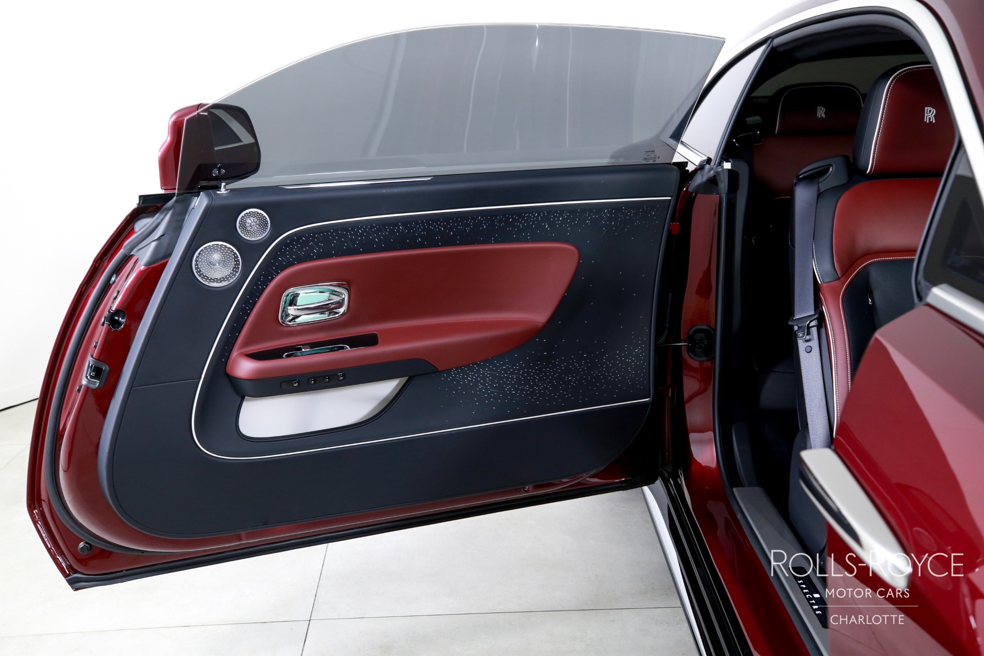 2024 Rolls Royce Spectre RR photo 21