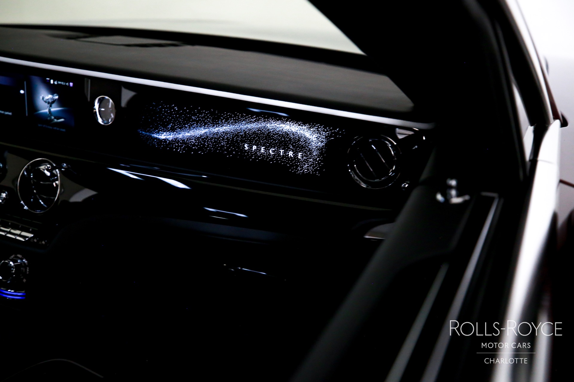 2024 Rolls Royce Spectre RR photo 29