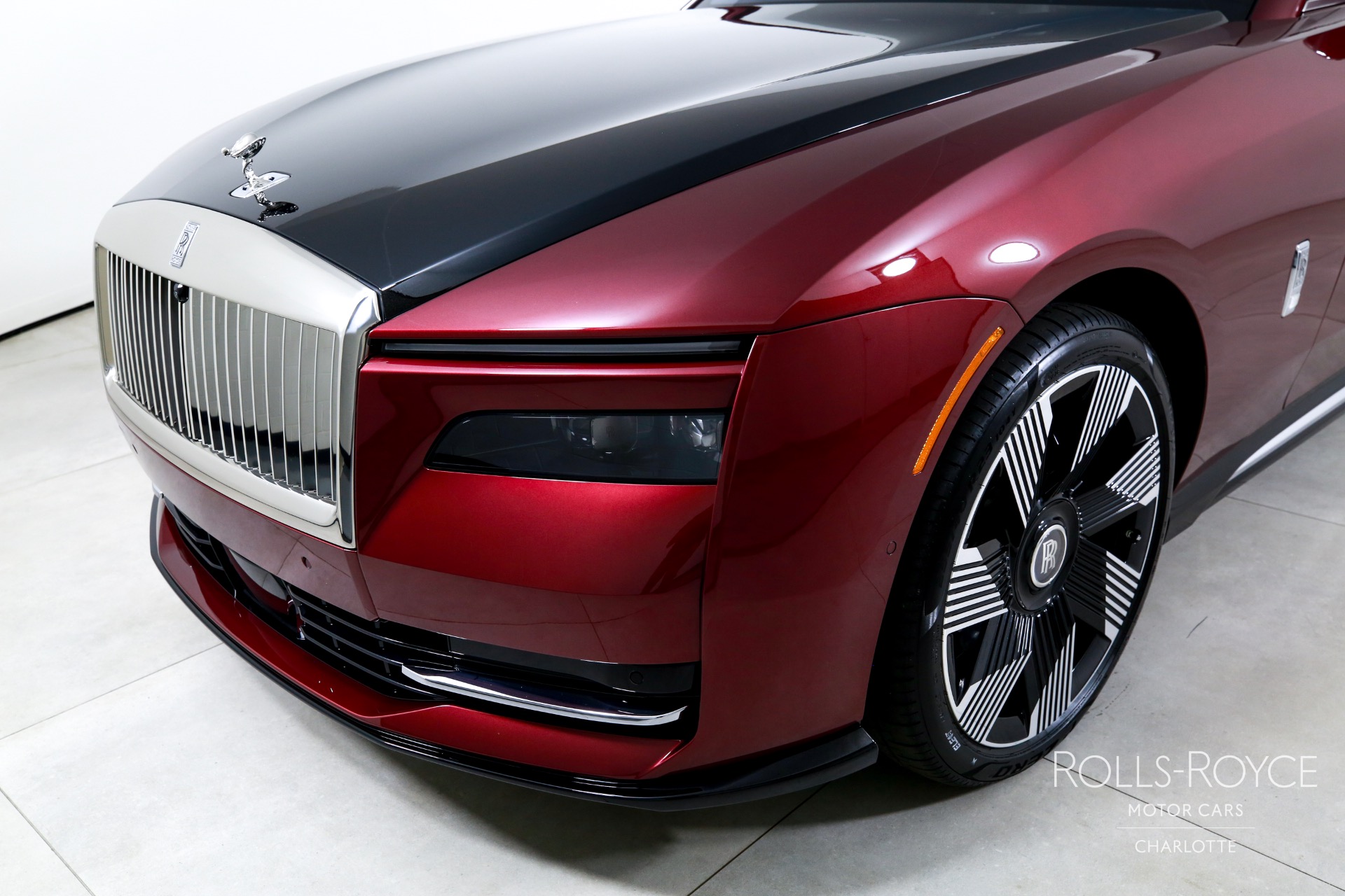 2024 Rolls Royce Spectre RR photo 36