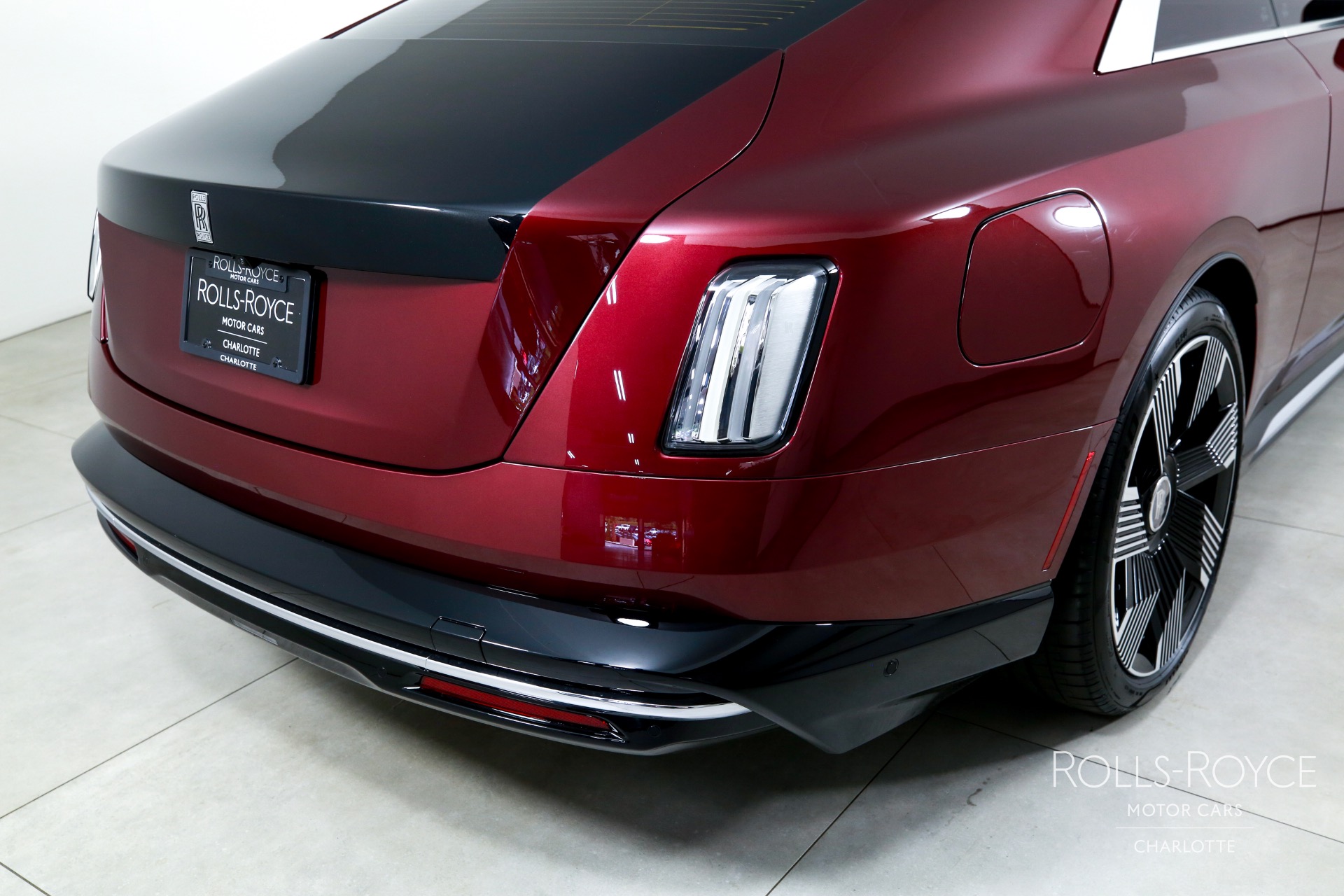 2024 Rolls Royce Spectre RR photo 38