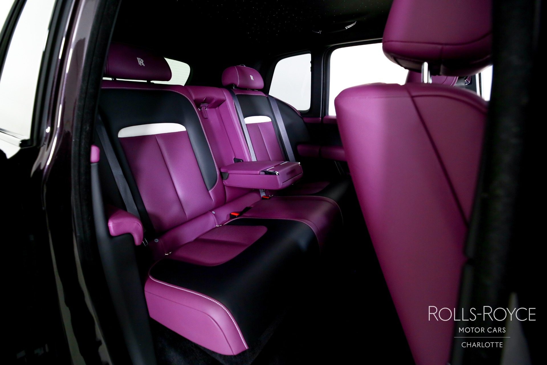 2025 Rolls-Royce Cullinan Black Badge - Photo 27