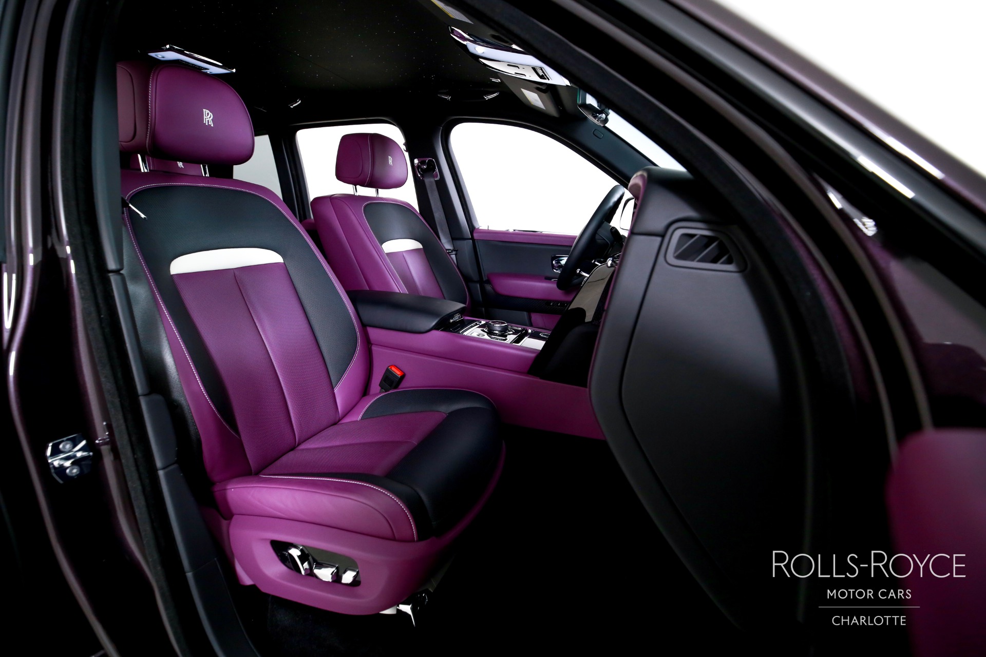2025 Rolls Royce Cullinan Black Badge photo 27