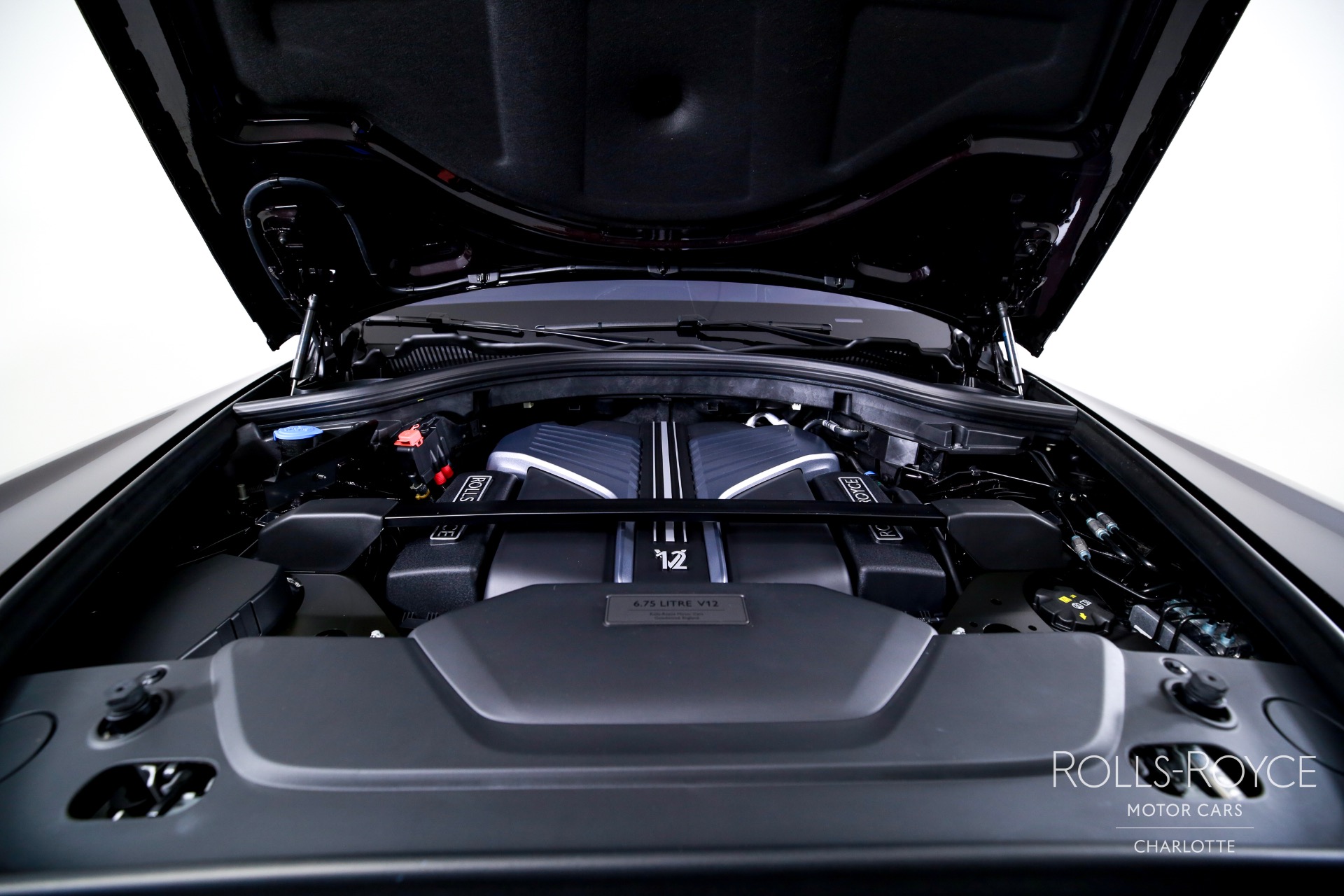 2025 Rolls Royce Cullinan Black Badge photo 30