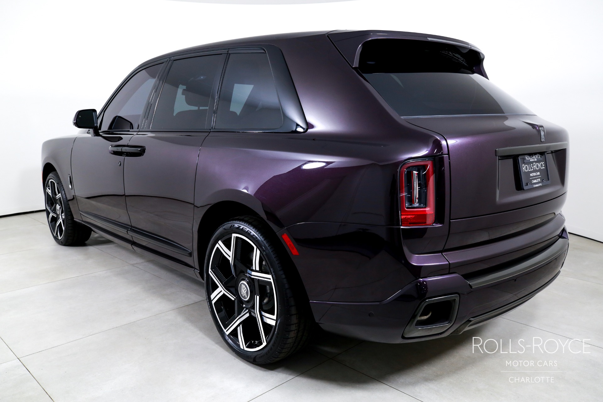 2025 Rolls Royce Cullinan Black Badge photo 8