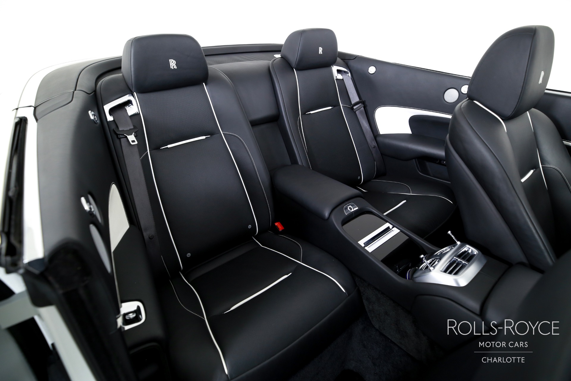 2018 Rolls Royce Dawn photo 27