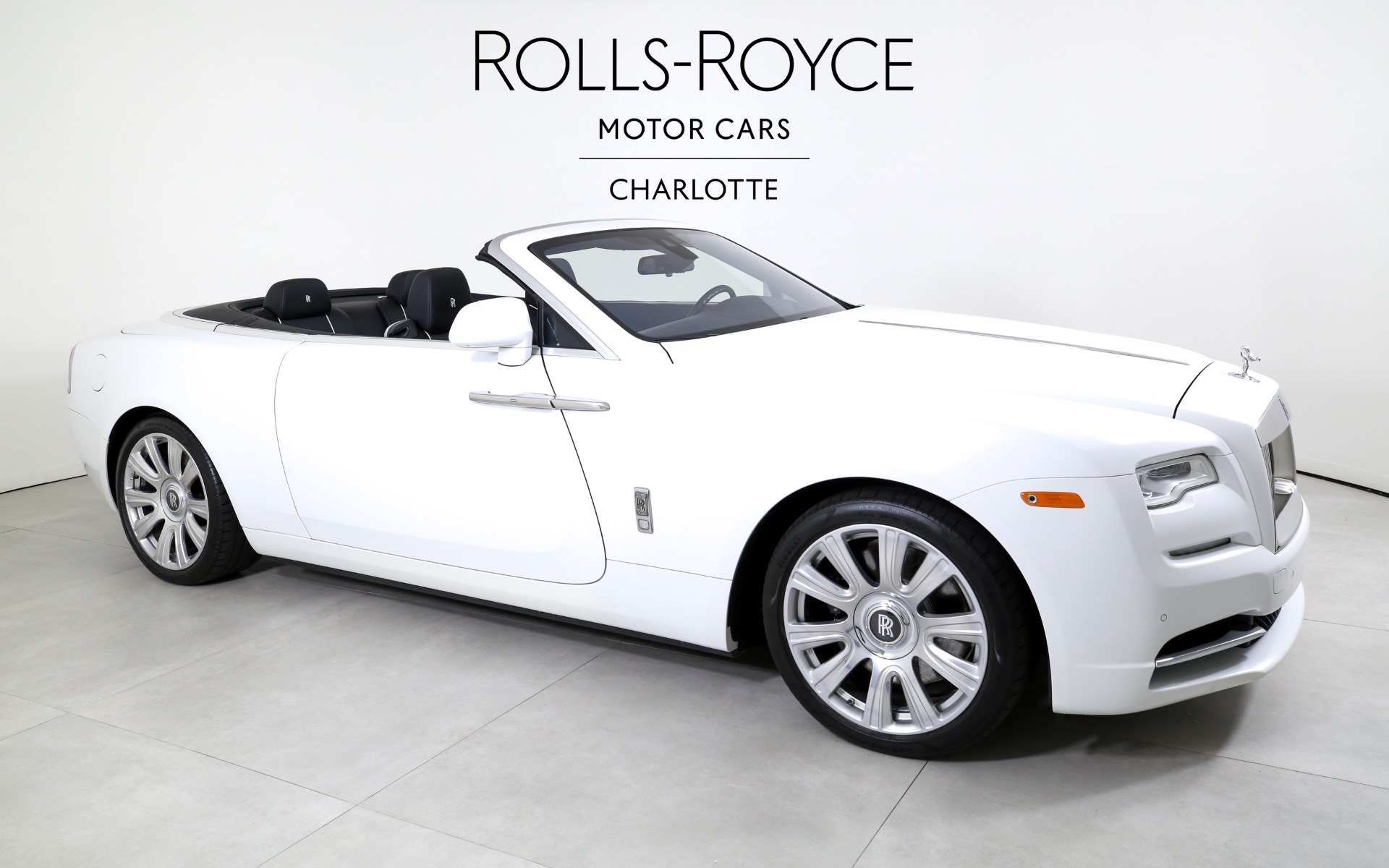 2018 Rolls Royce Dawn photo 4