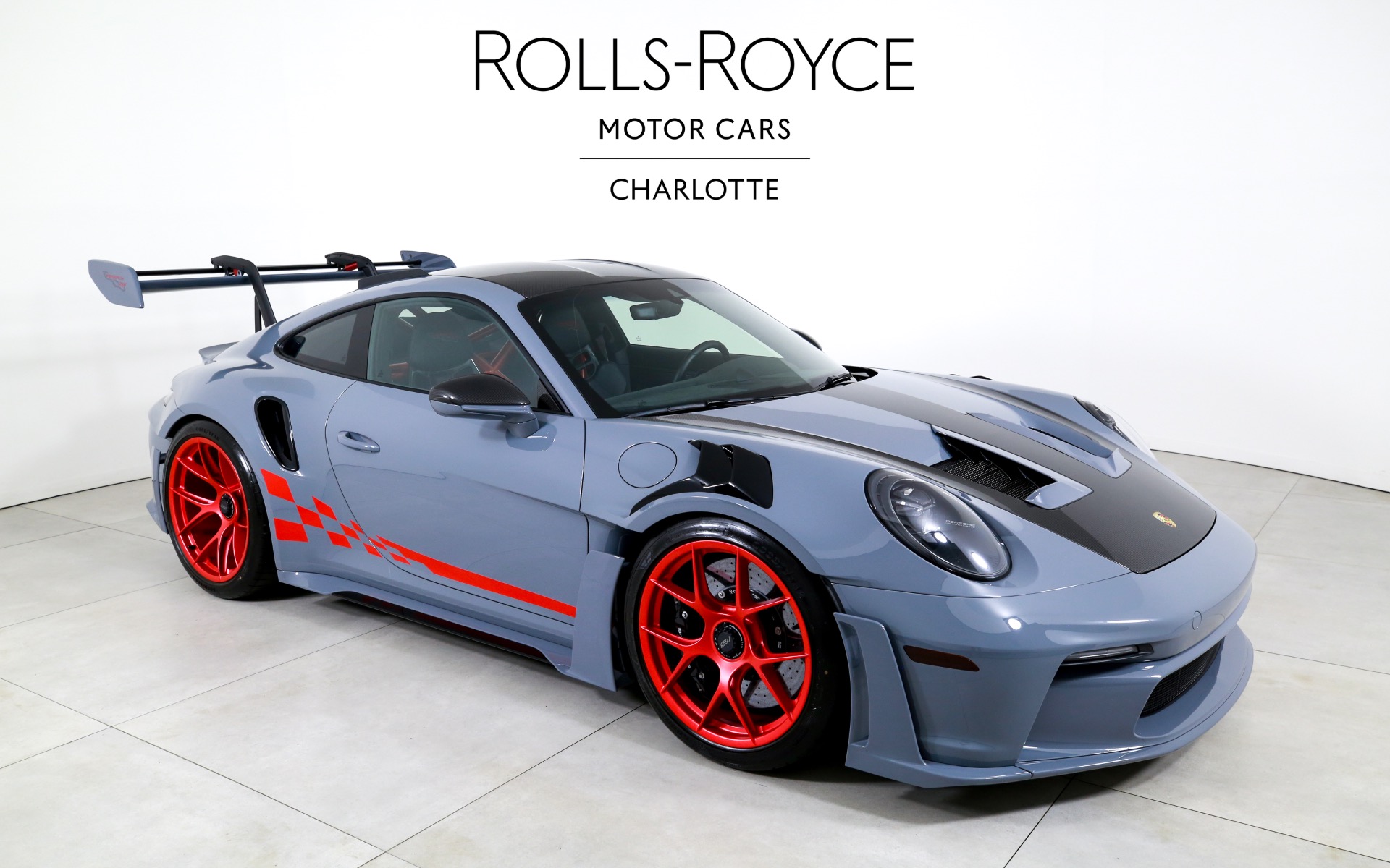 2024 Porsche 911 GT3 RS photo 2