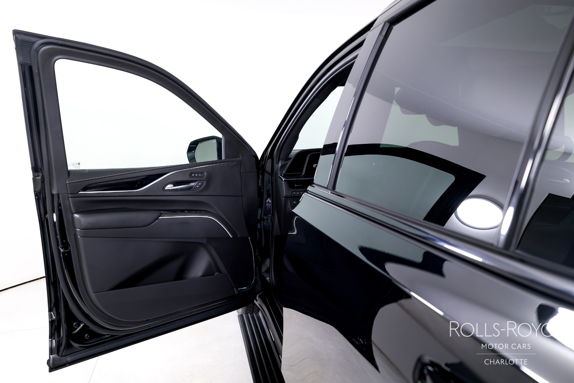 2023 Cadillac Escalade photo 9