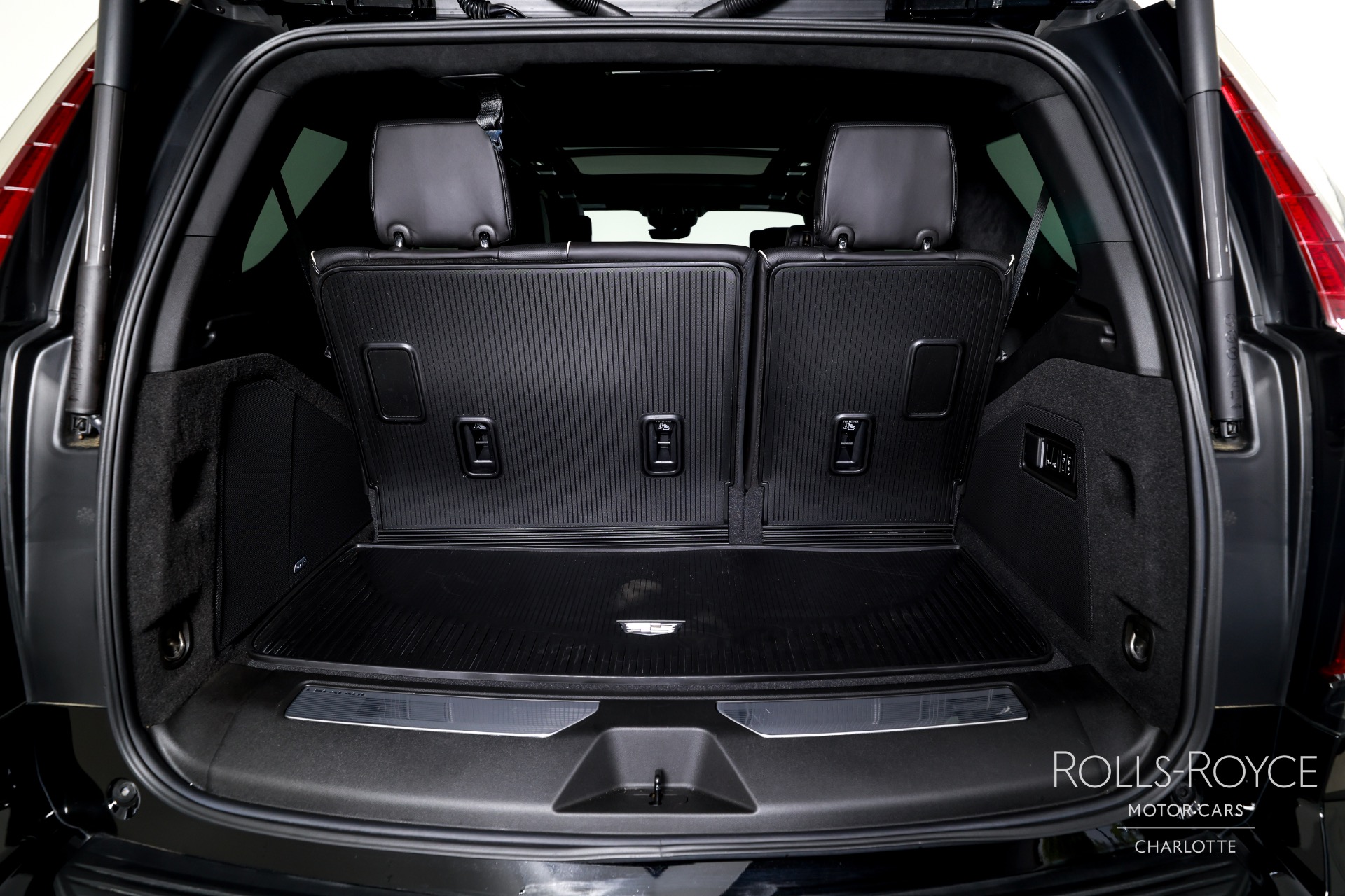 2023 Cadillac Escalade photo 22