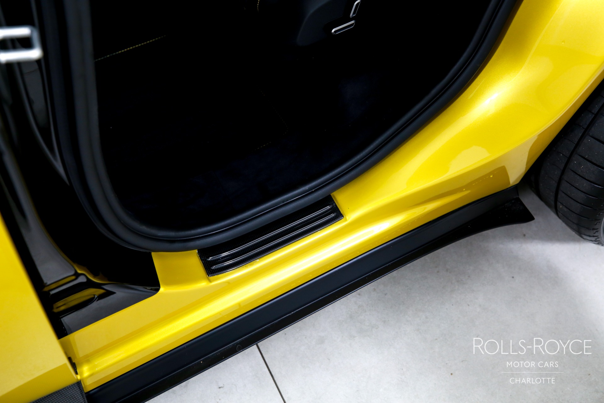 2024 Ferrari Purosangue photo 14