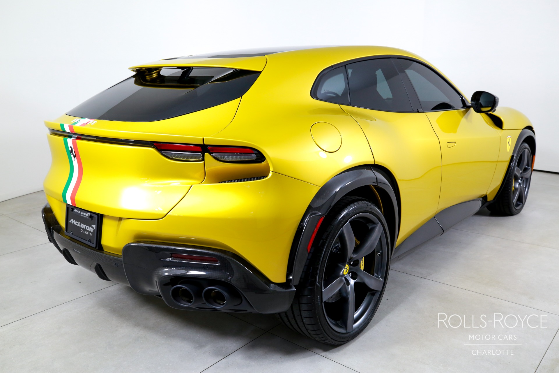 2024 Ferrari Purosangue photo 17