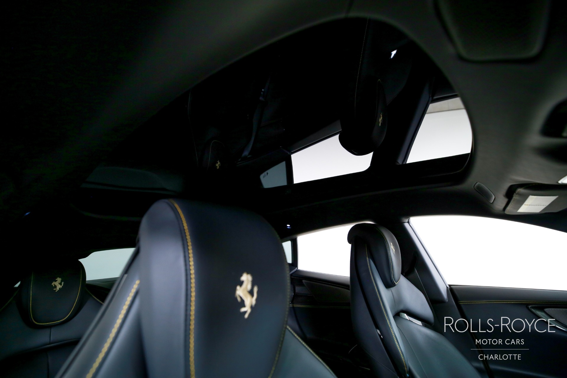 2024 Ferrari Purosangue photo 35