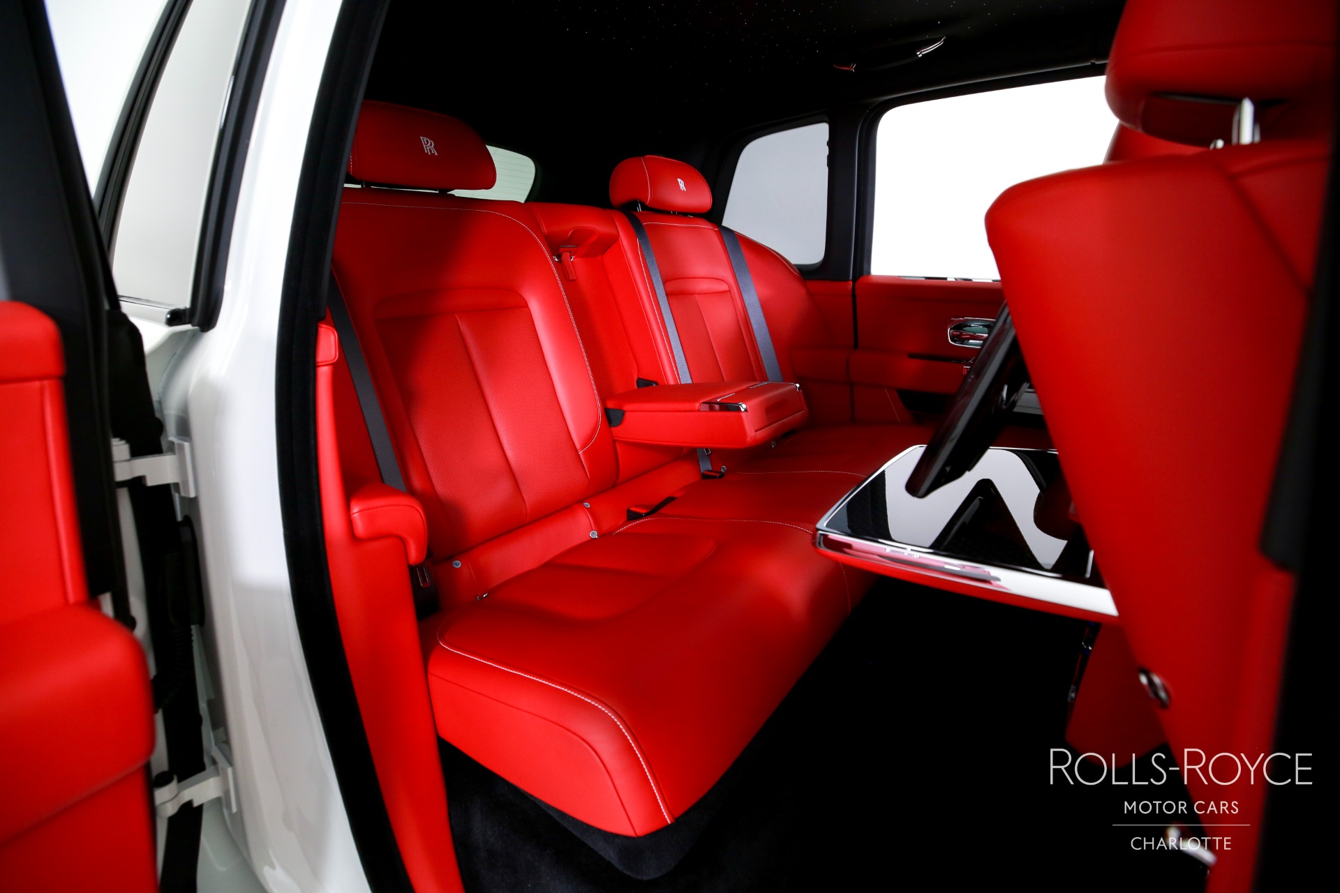2025 Rolls Royce Cullinan Black Badge photo 26