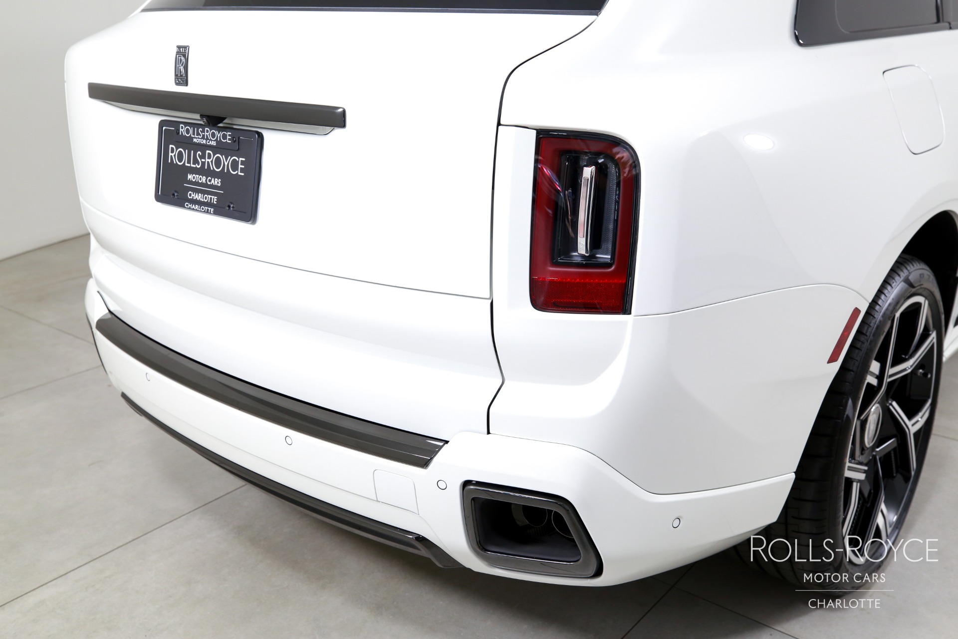 2025 Rolls Royce Cullinan Black Badge photo 39