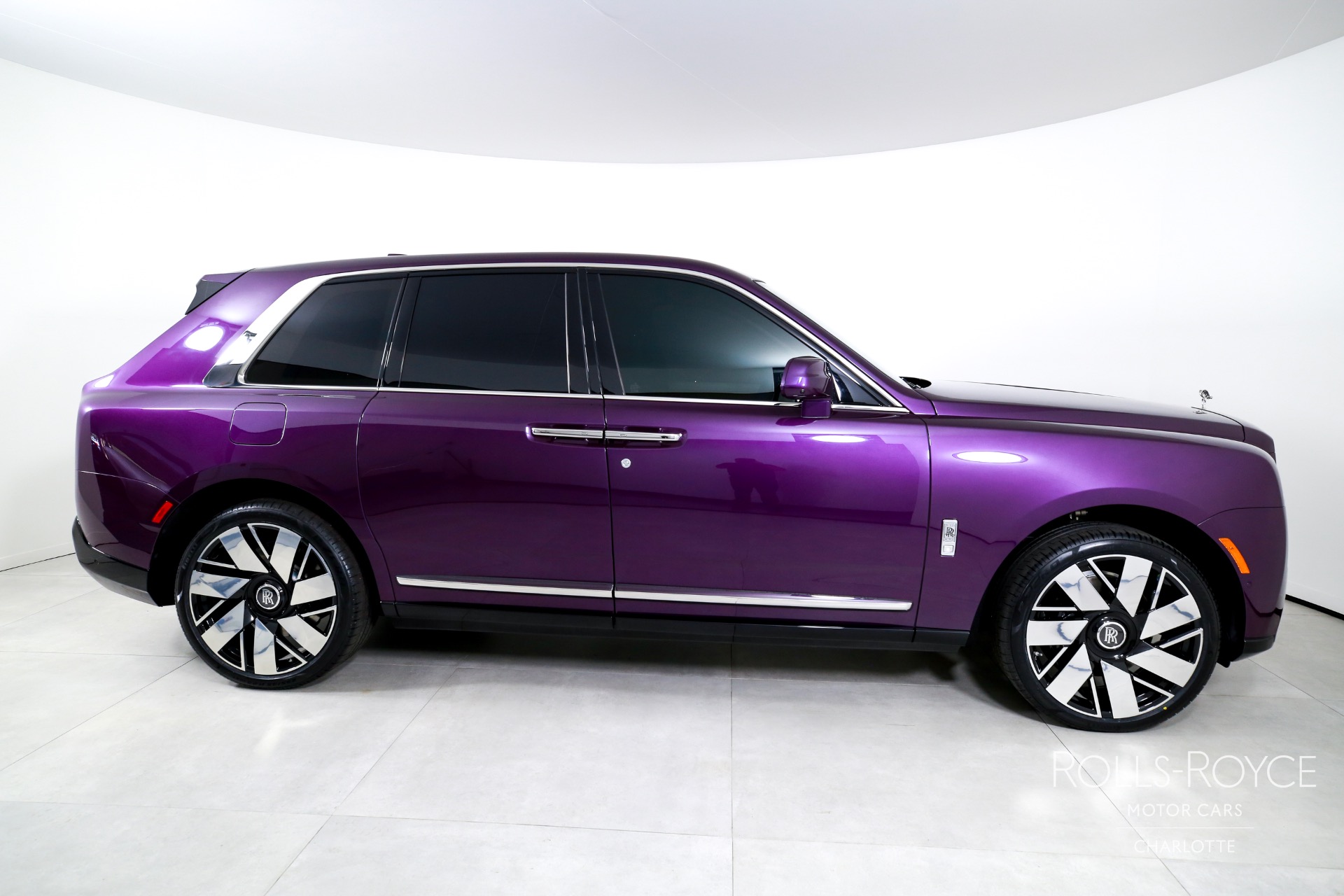 2025 Rolls Royce Cullinan RR photo 10