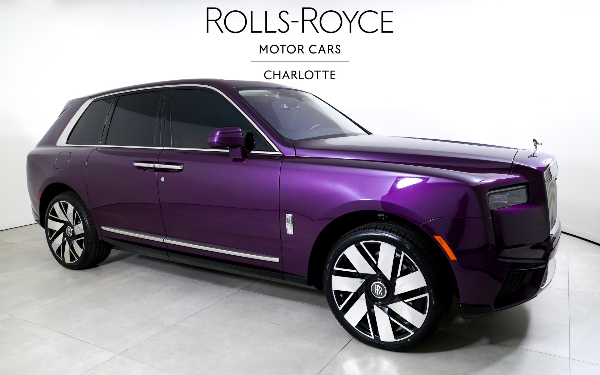 2025 Rolls Royce Cullinan RR photo 5