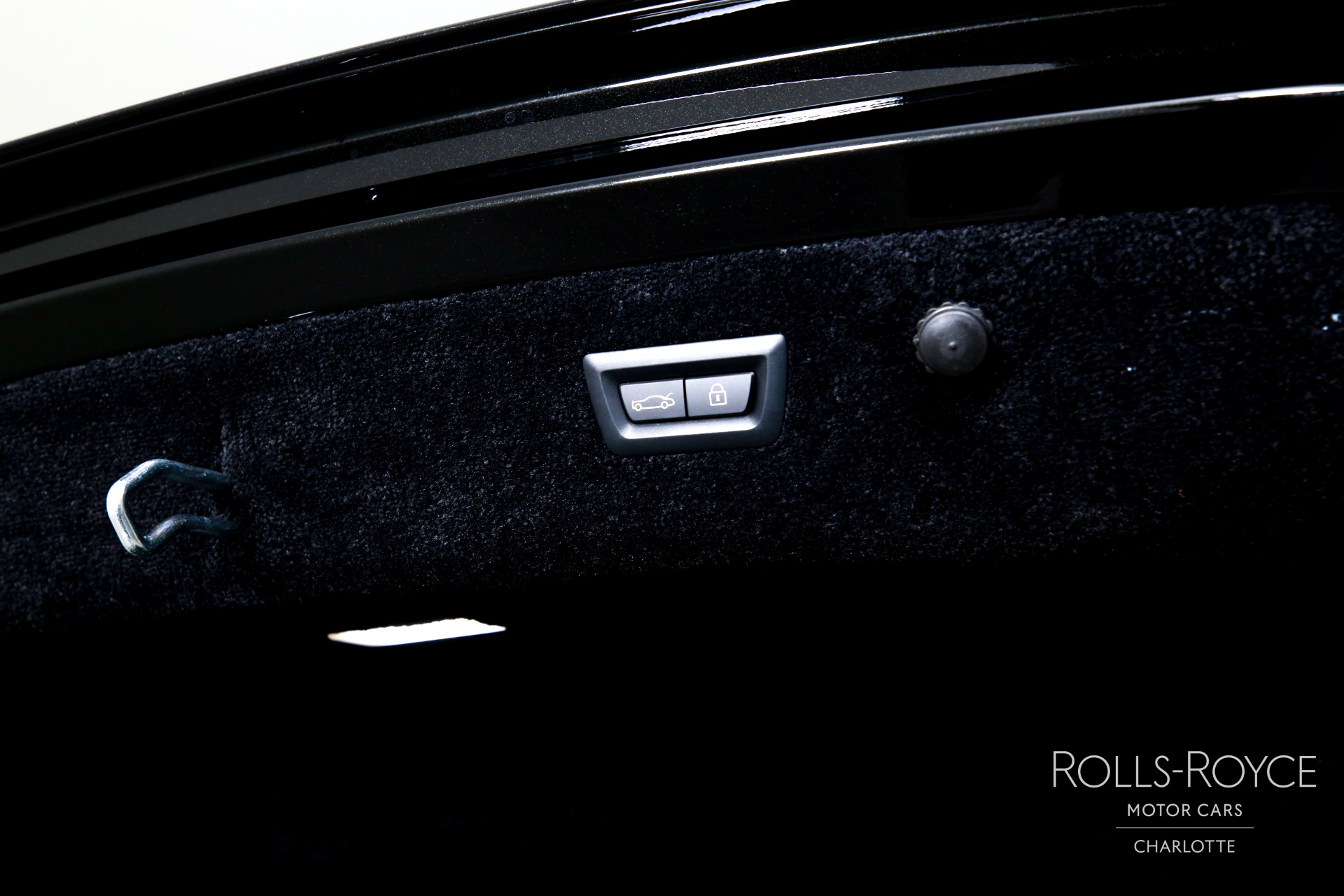 2025 Rolls Royce Spectre Black Badge Spectre photo 18