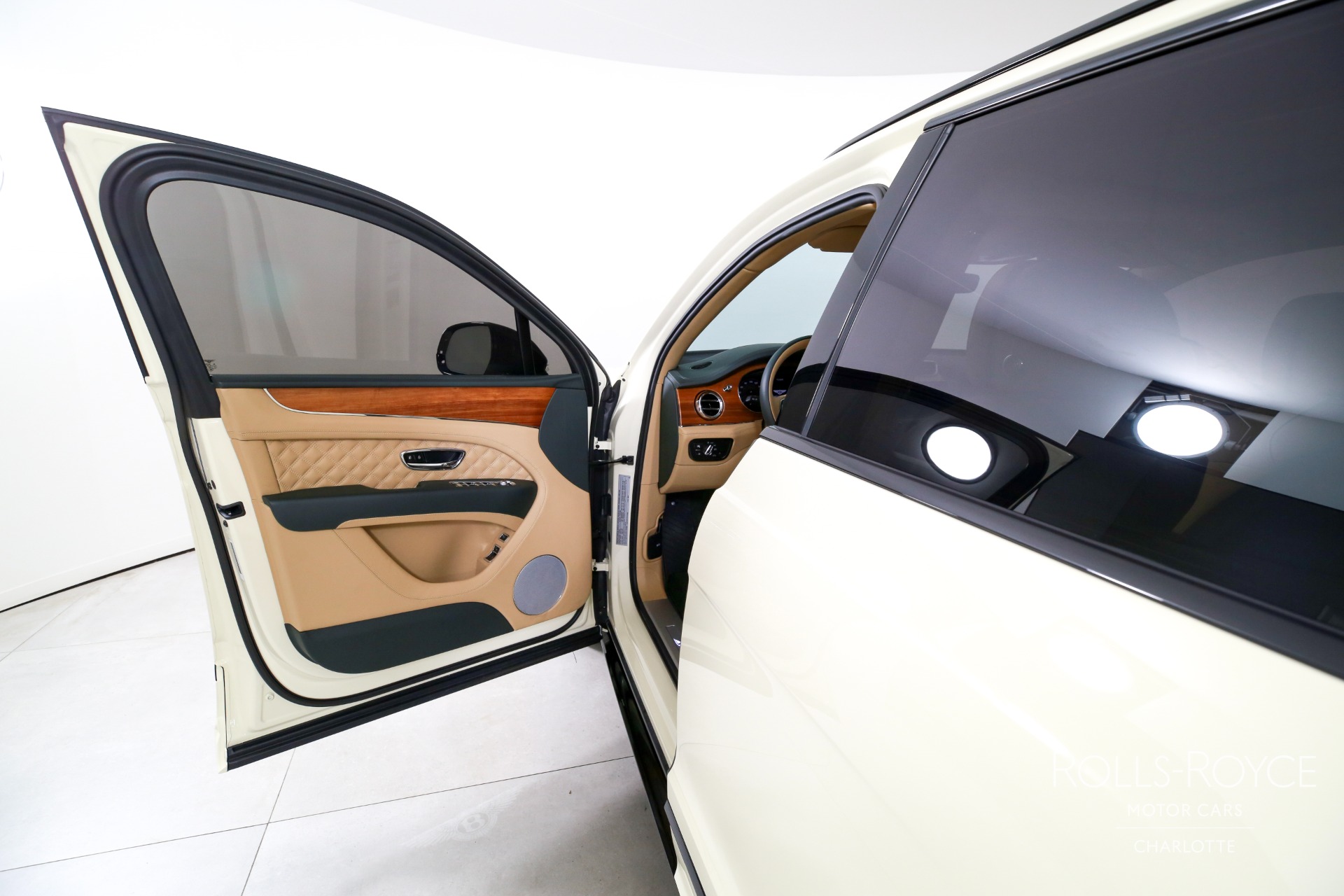 2023 Bentley Bentayga S V8 photo 10