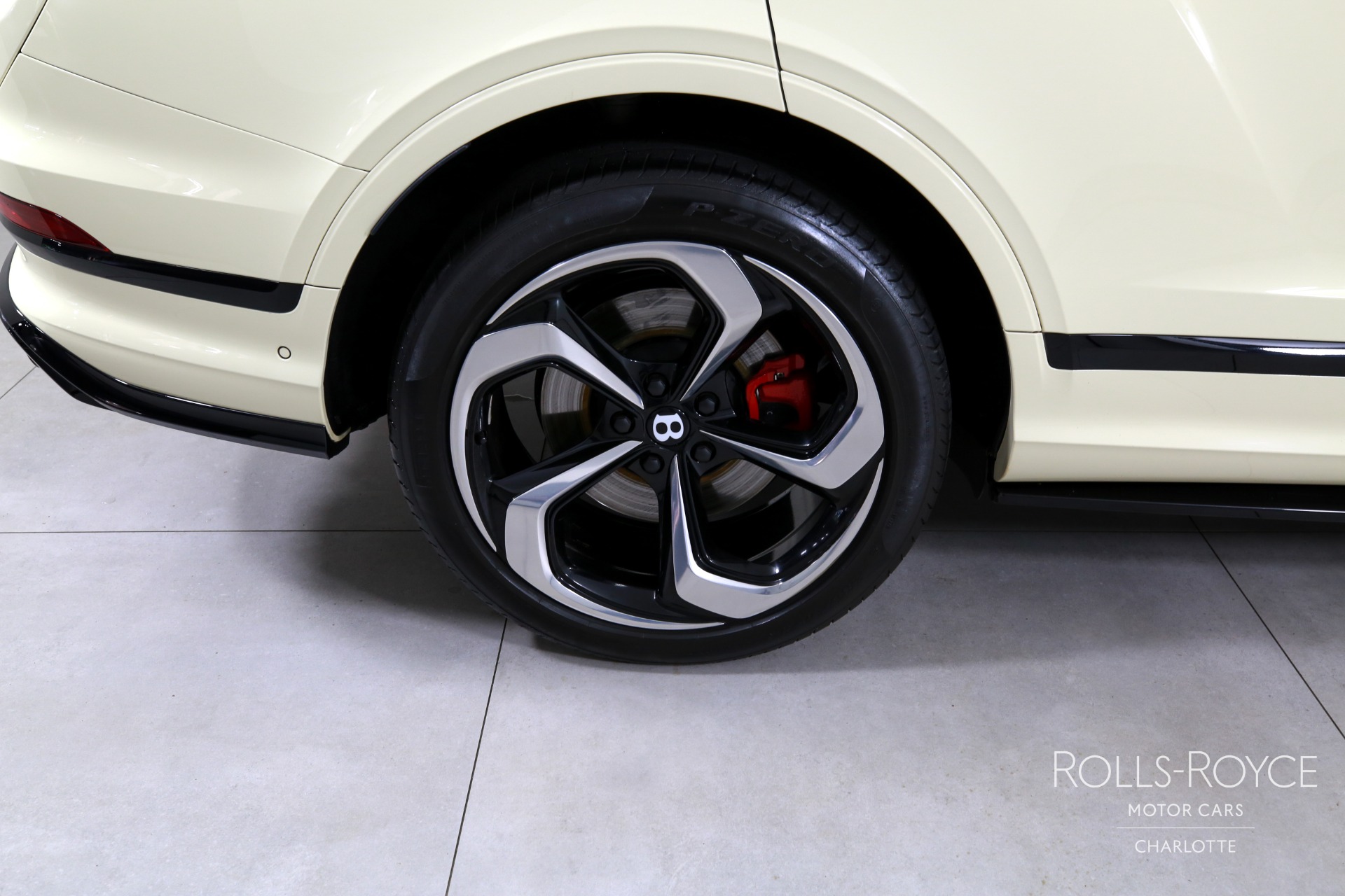 2023 Bentley Bentayga S V8 photo 29