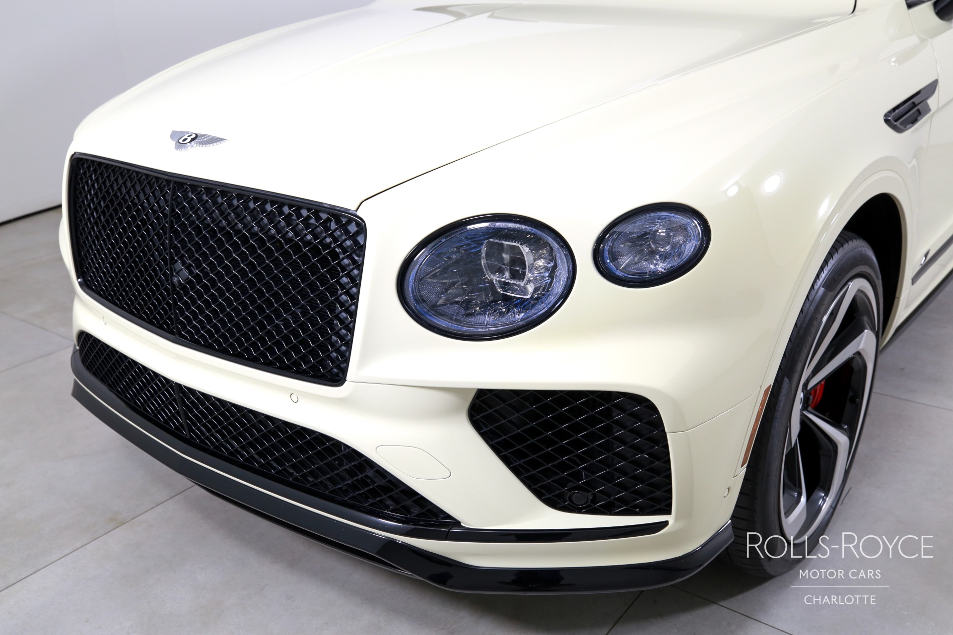 2023 Bentley Bentayga S V8 photo 33