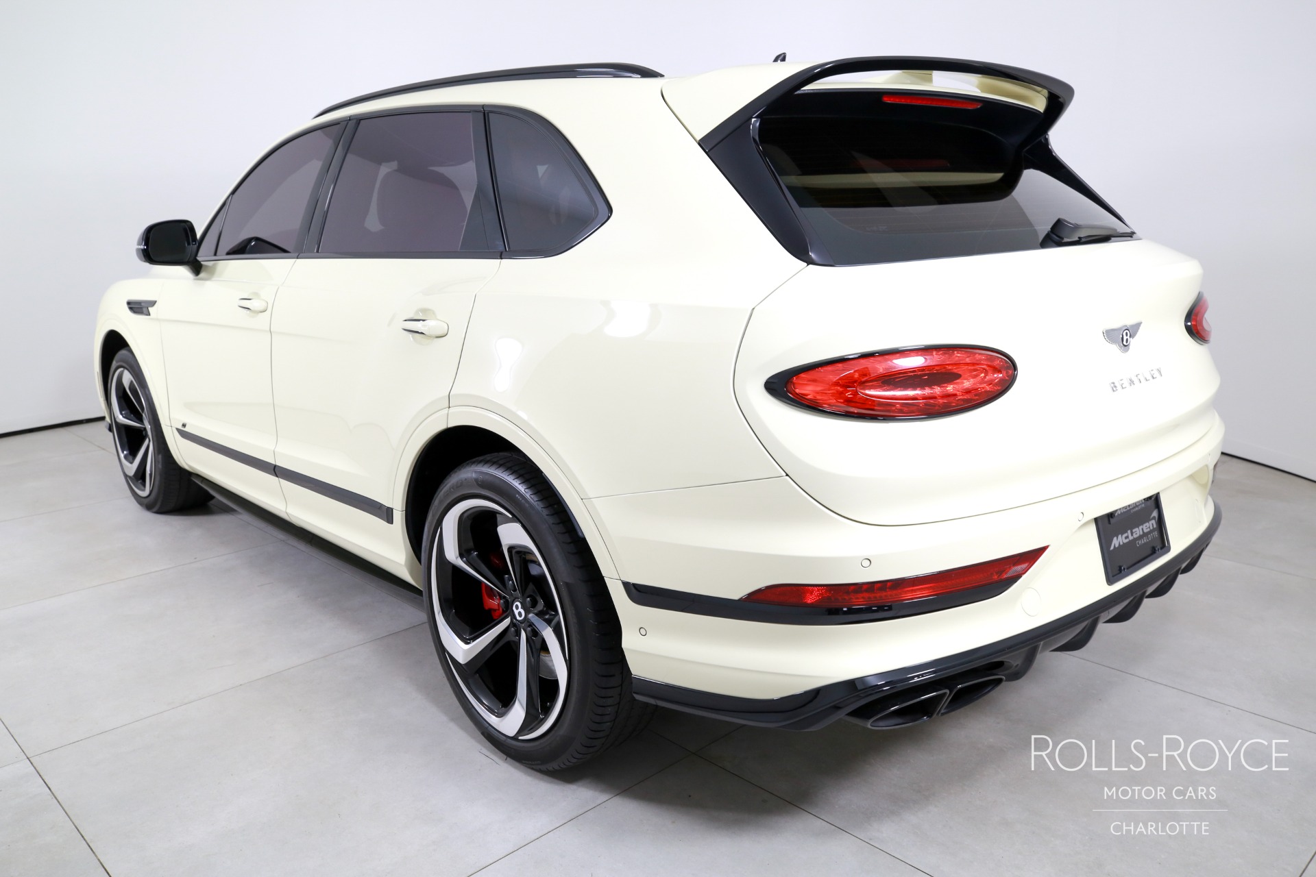 2023 Bentley Bentayga S V8 photo 6