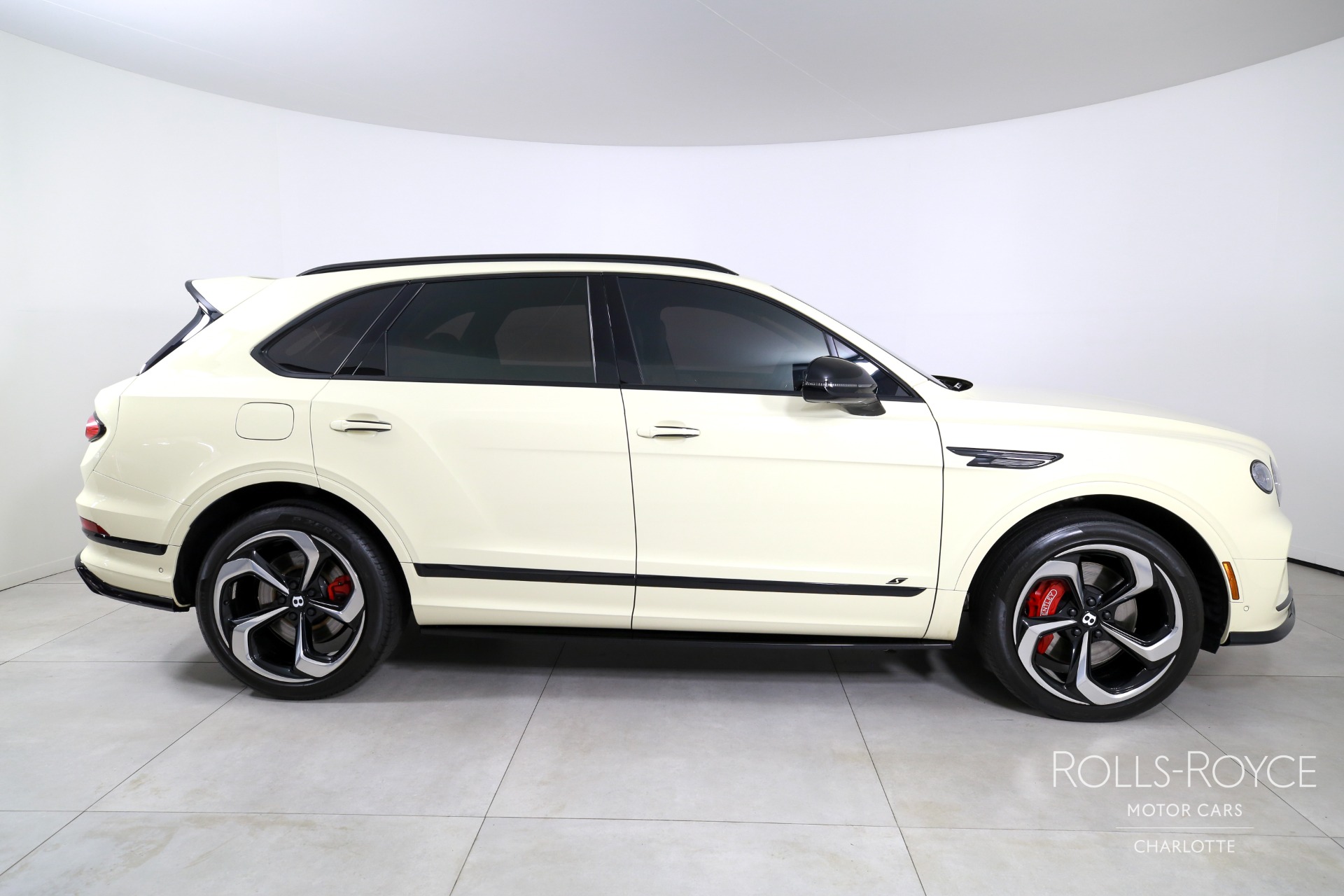 2023 Bentley Bentayga S V8 photo 9