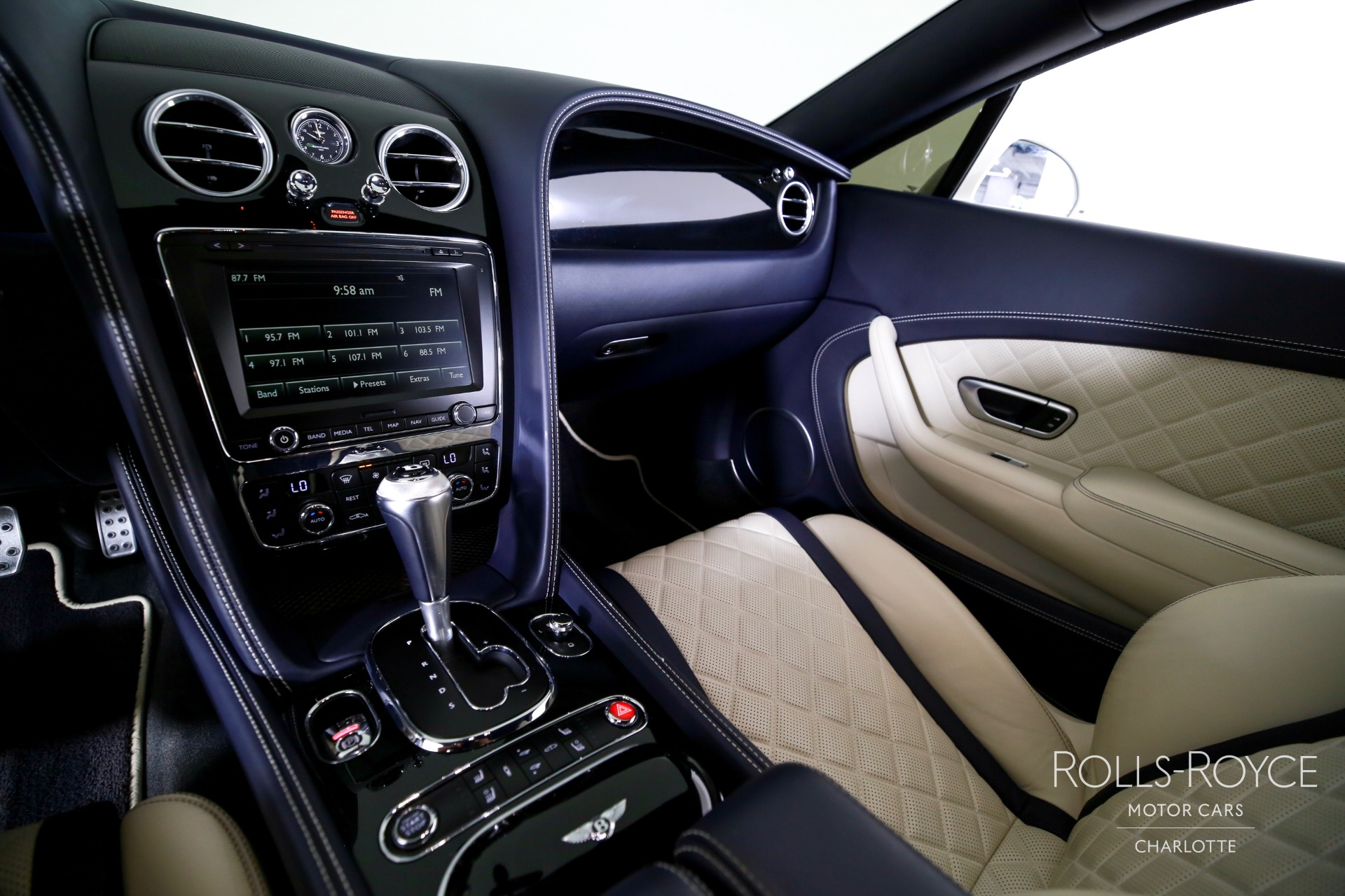 2017 Bentley Continental GT V8 S photo 15