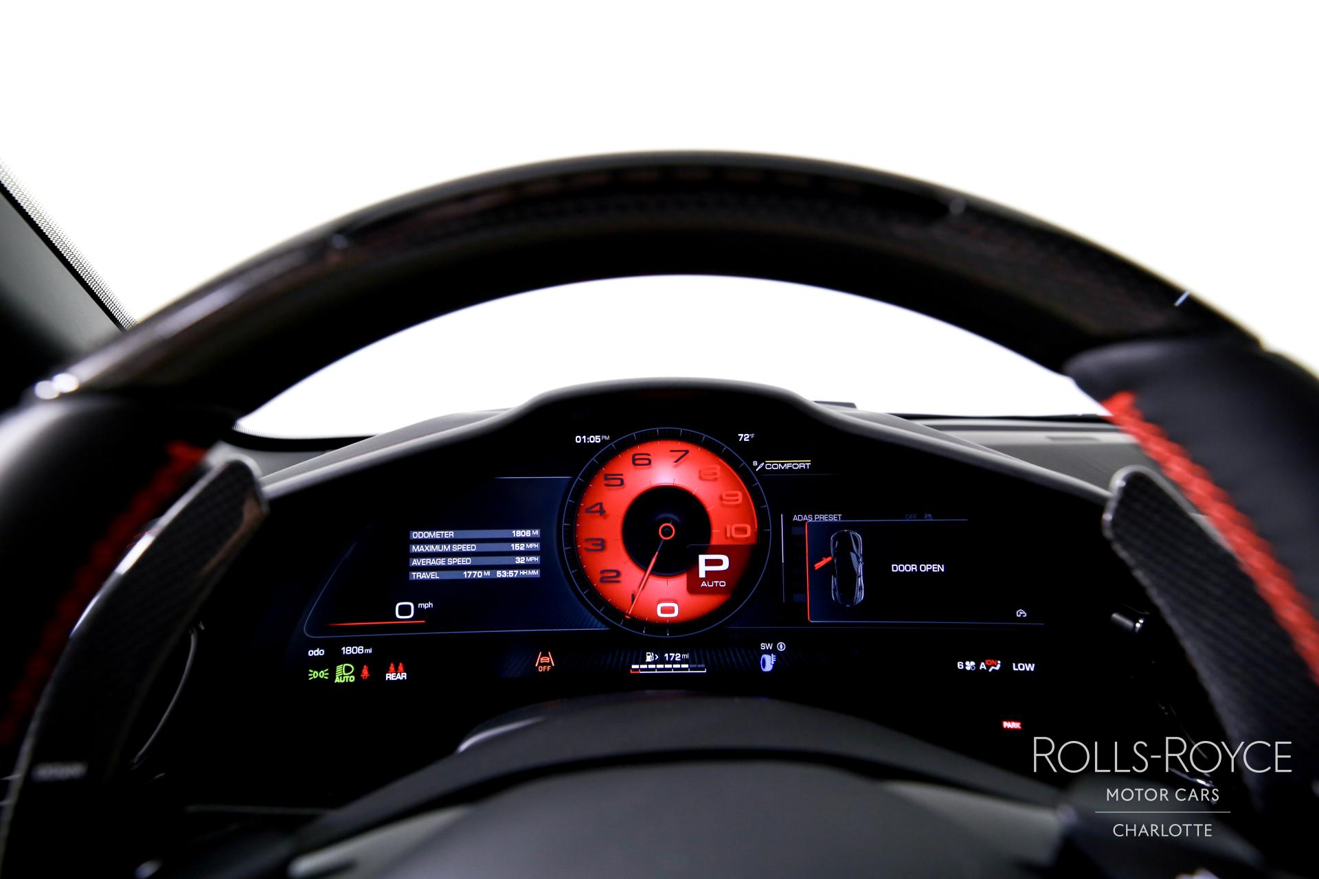 2025 Ferrari Purosangue photo 13