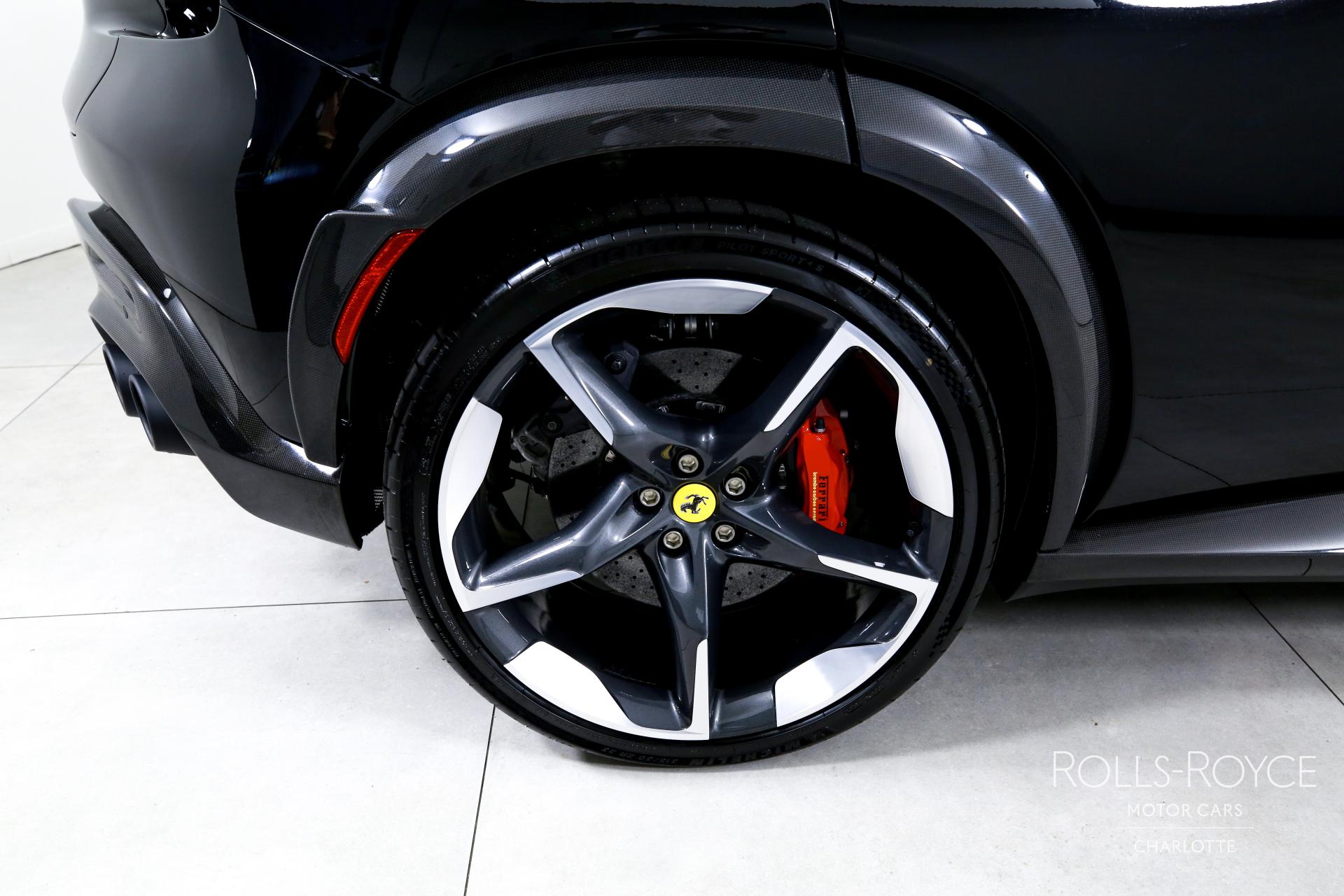 2025 Ferrari Purosangue photo 34