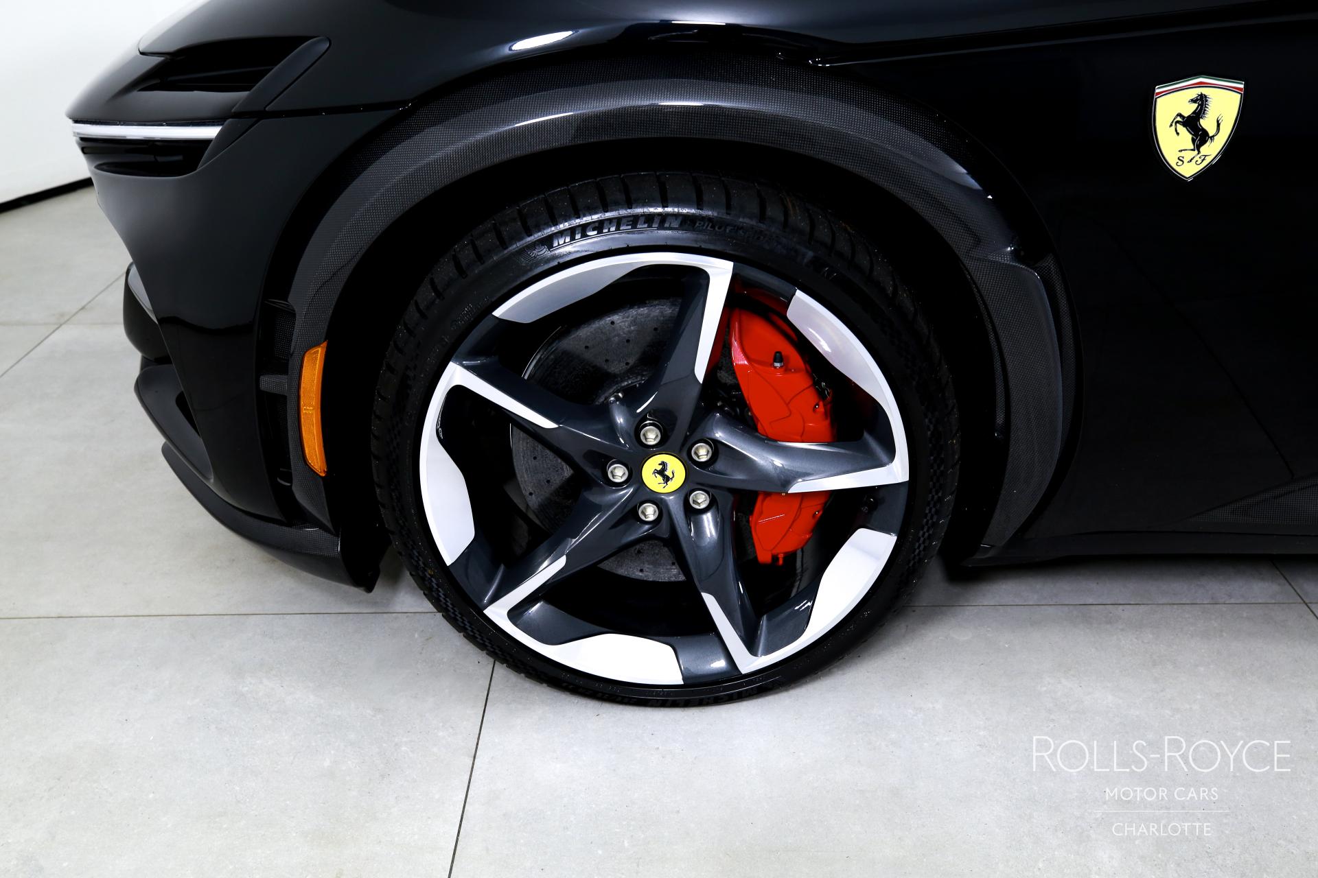 2025 Ferrari Purosangue photo 36