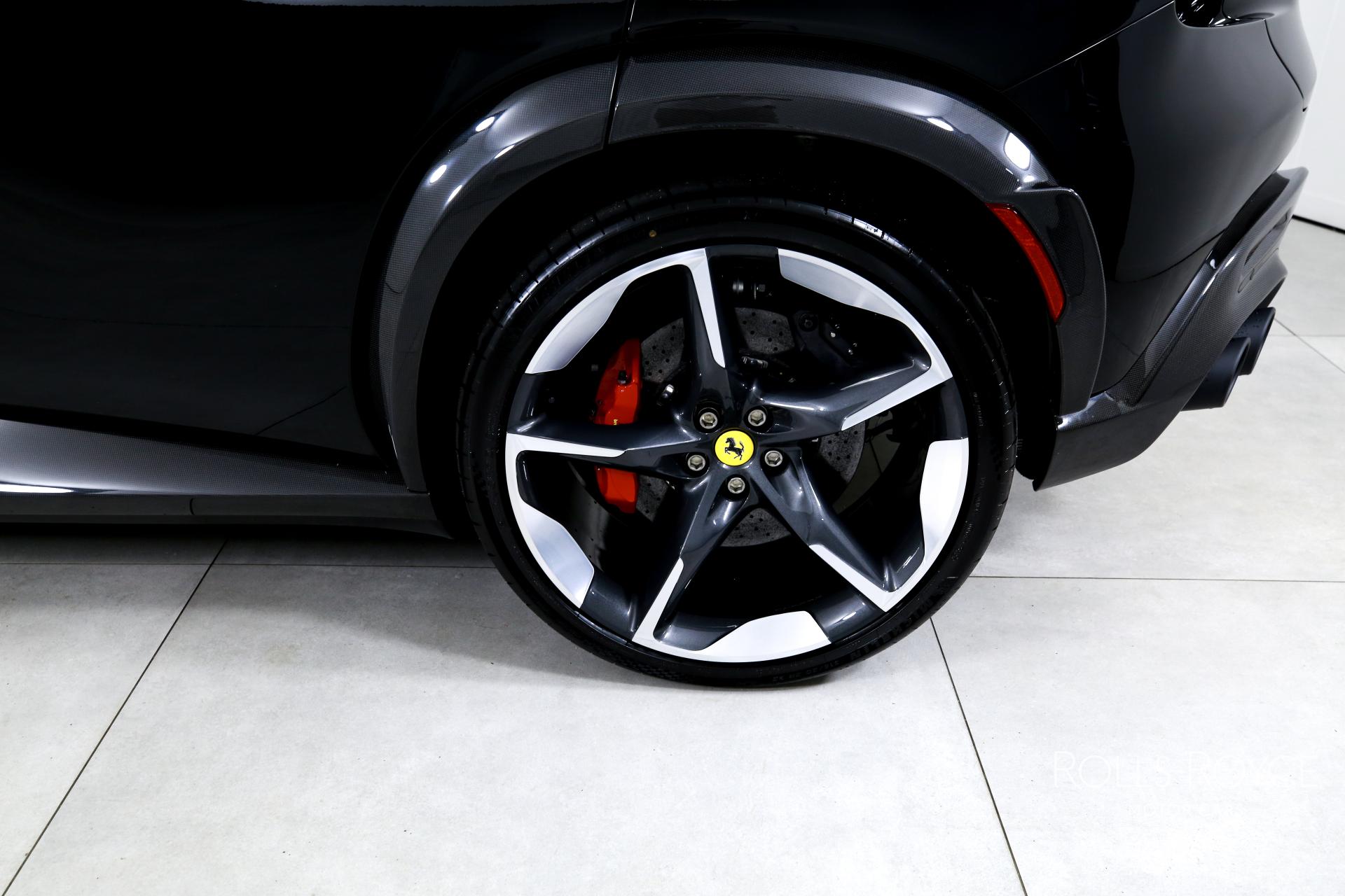 2025 Ferrari Purosangue photo 37