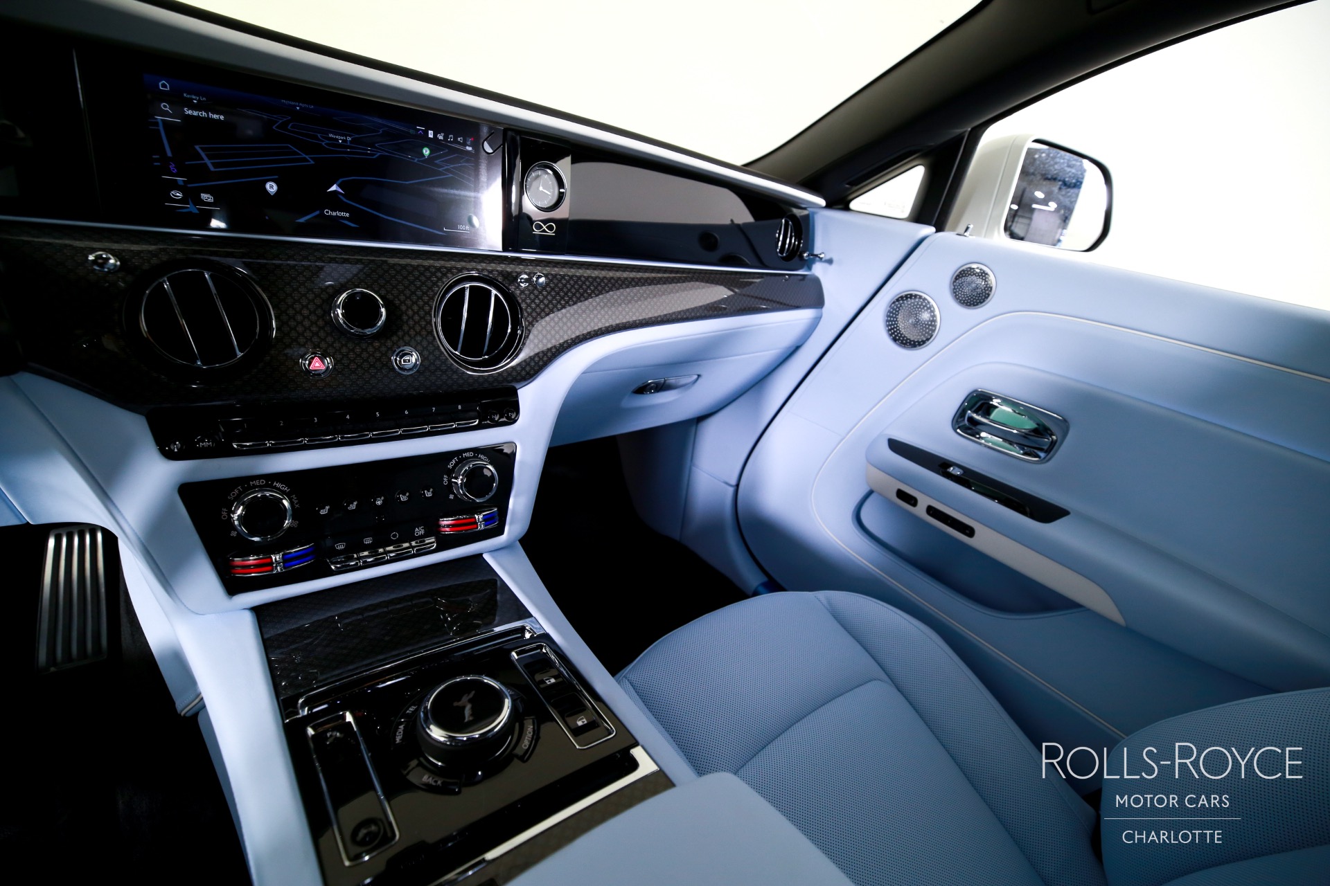 2025 Rolls Royce Spectre photo 15