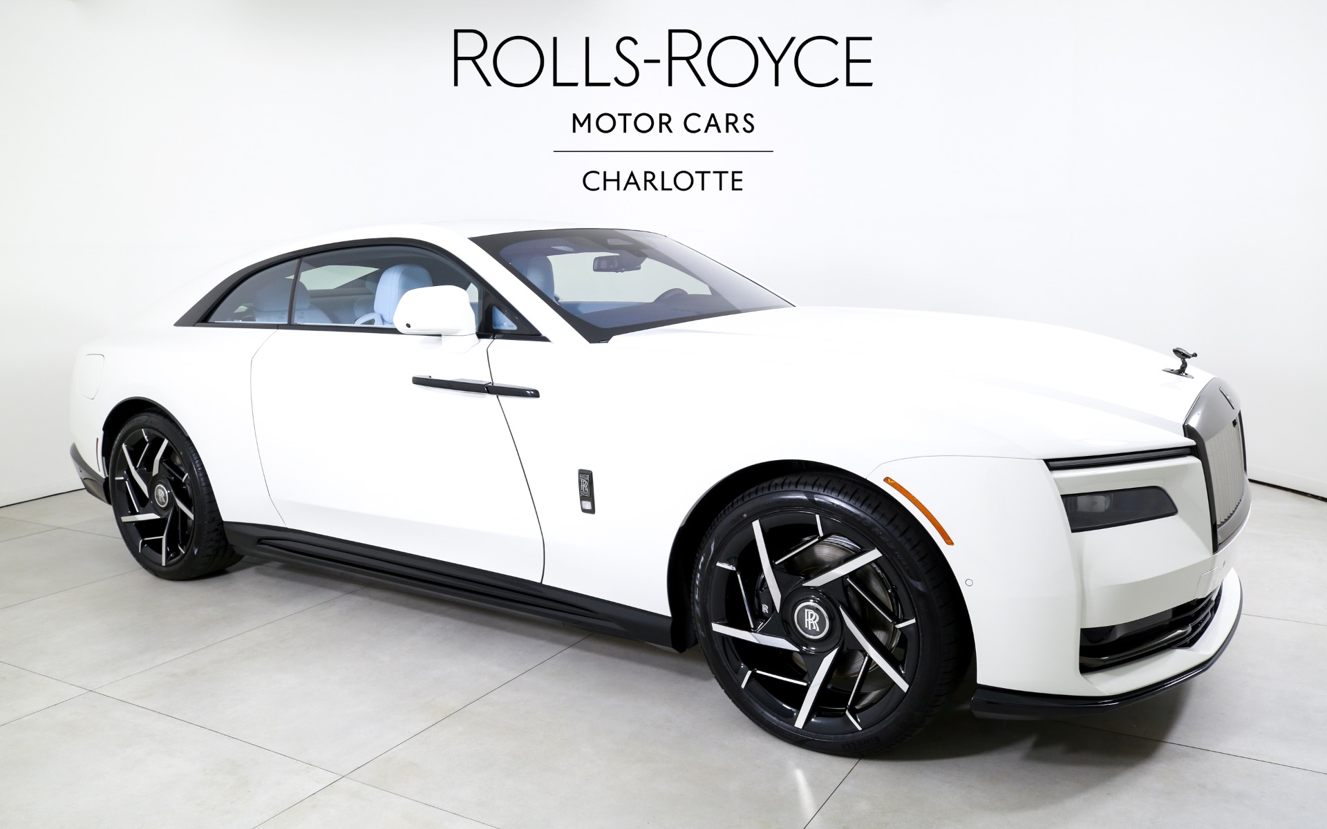 2025 Rolls Royce Spectre photo 5