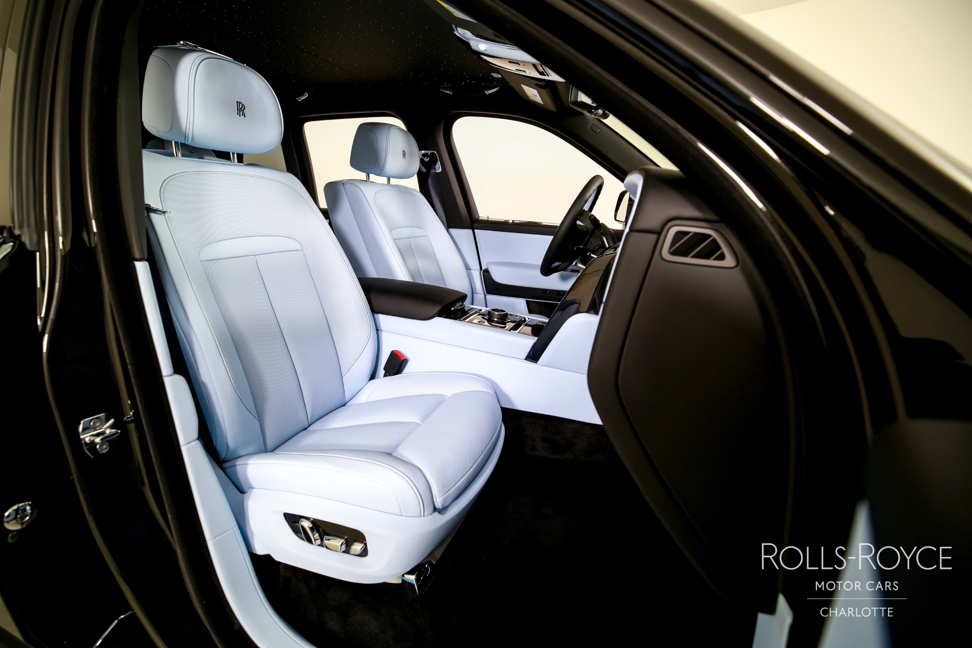 2025 Rolls Royce Cullinan Black Badge photo 32