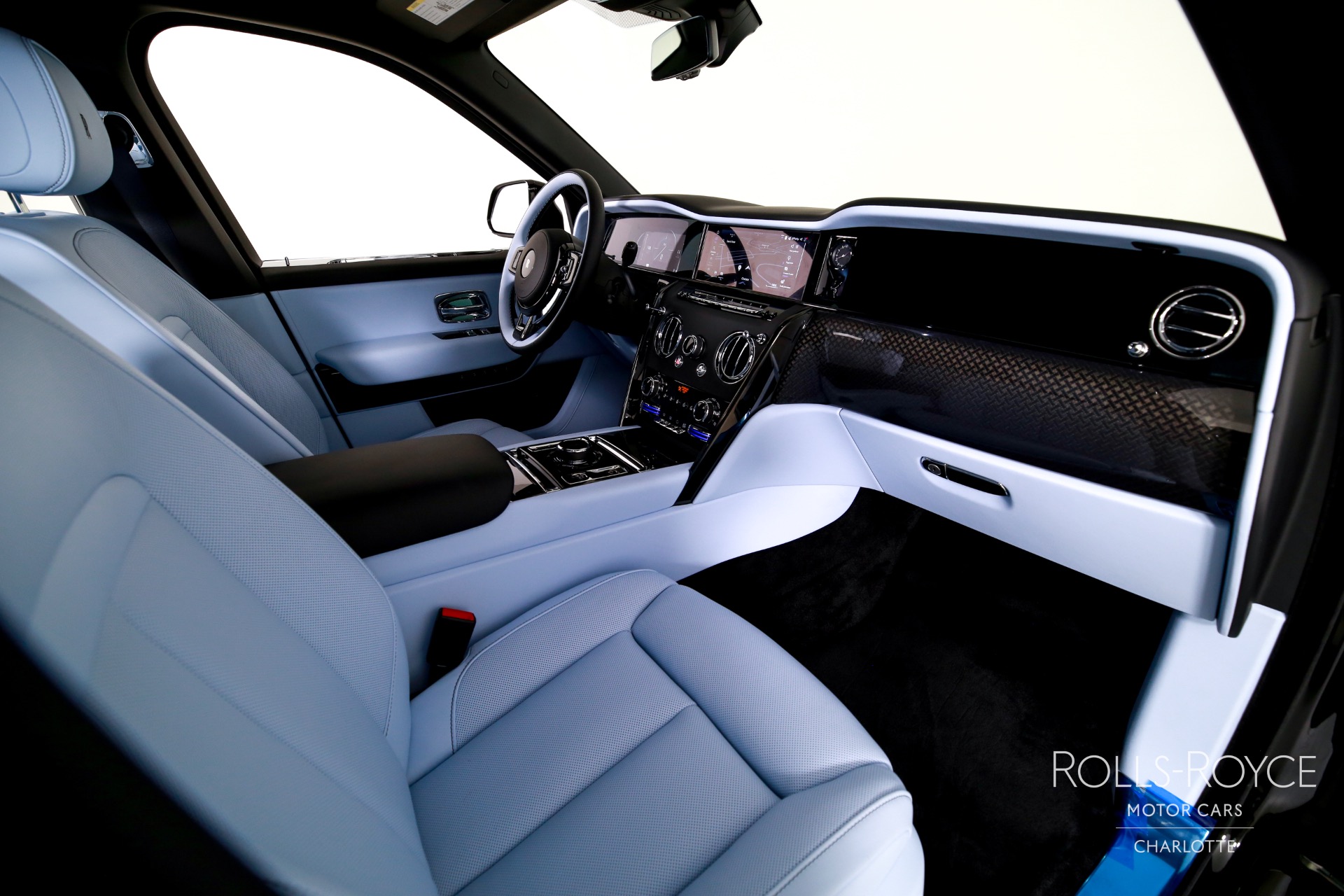 2025 Rolls Royce Cullinan Black Badge photo 33