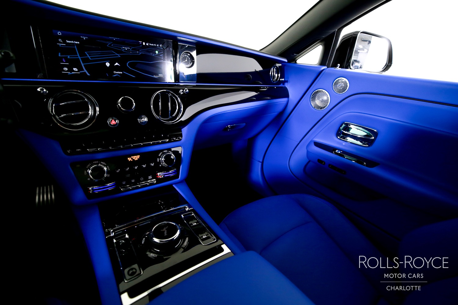 2025 Rolls Royce Spectre photo 16