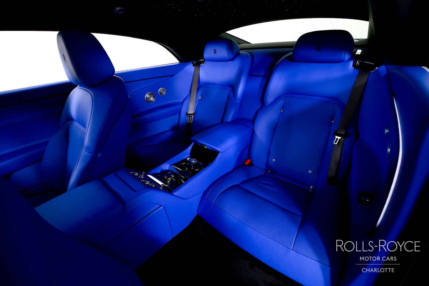 2025 Rolls Royce Spectre photo 17