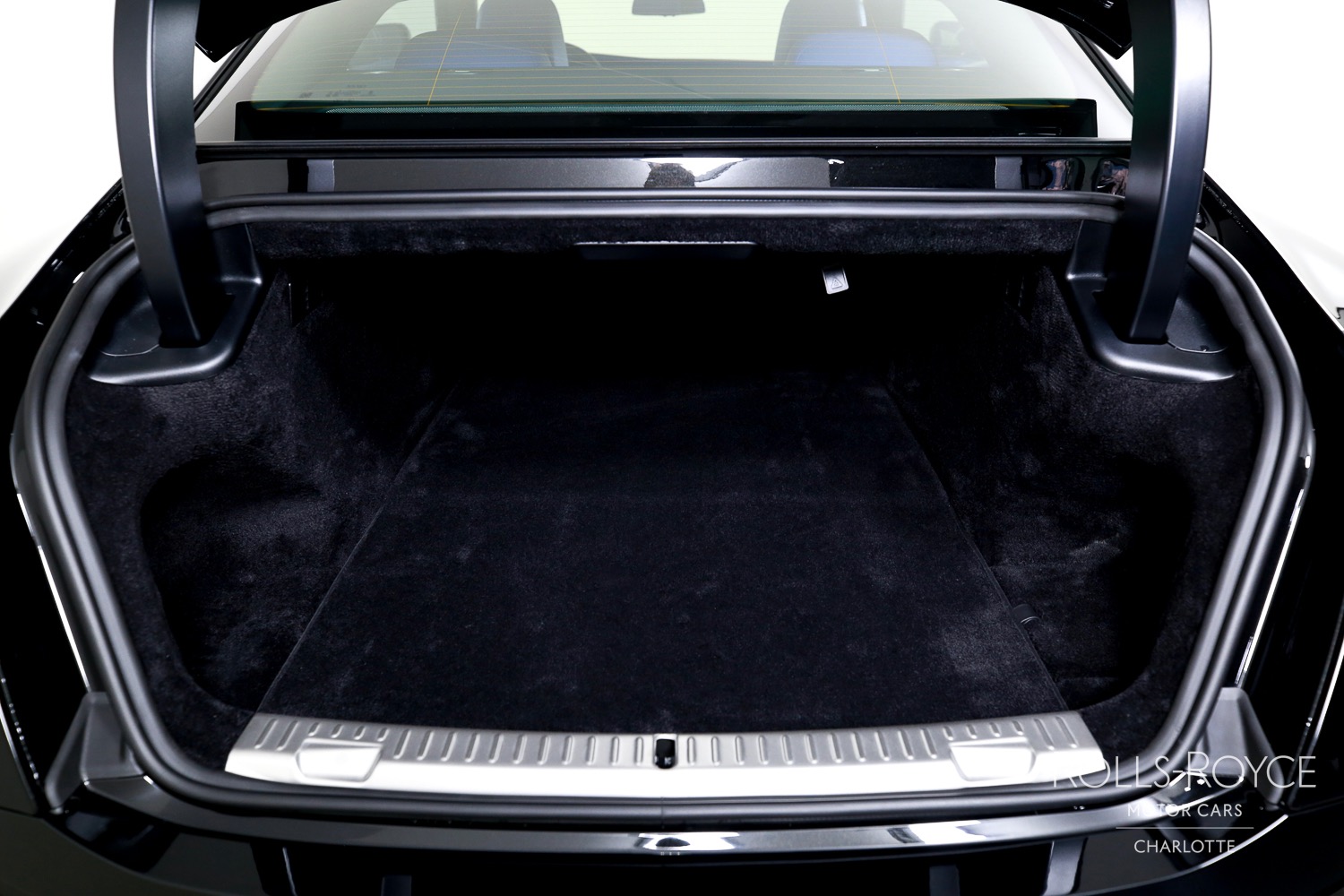 2025 Rolls Royce Spectre photo 20