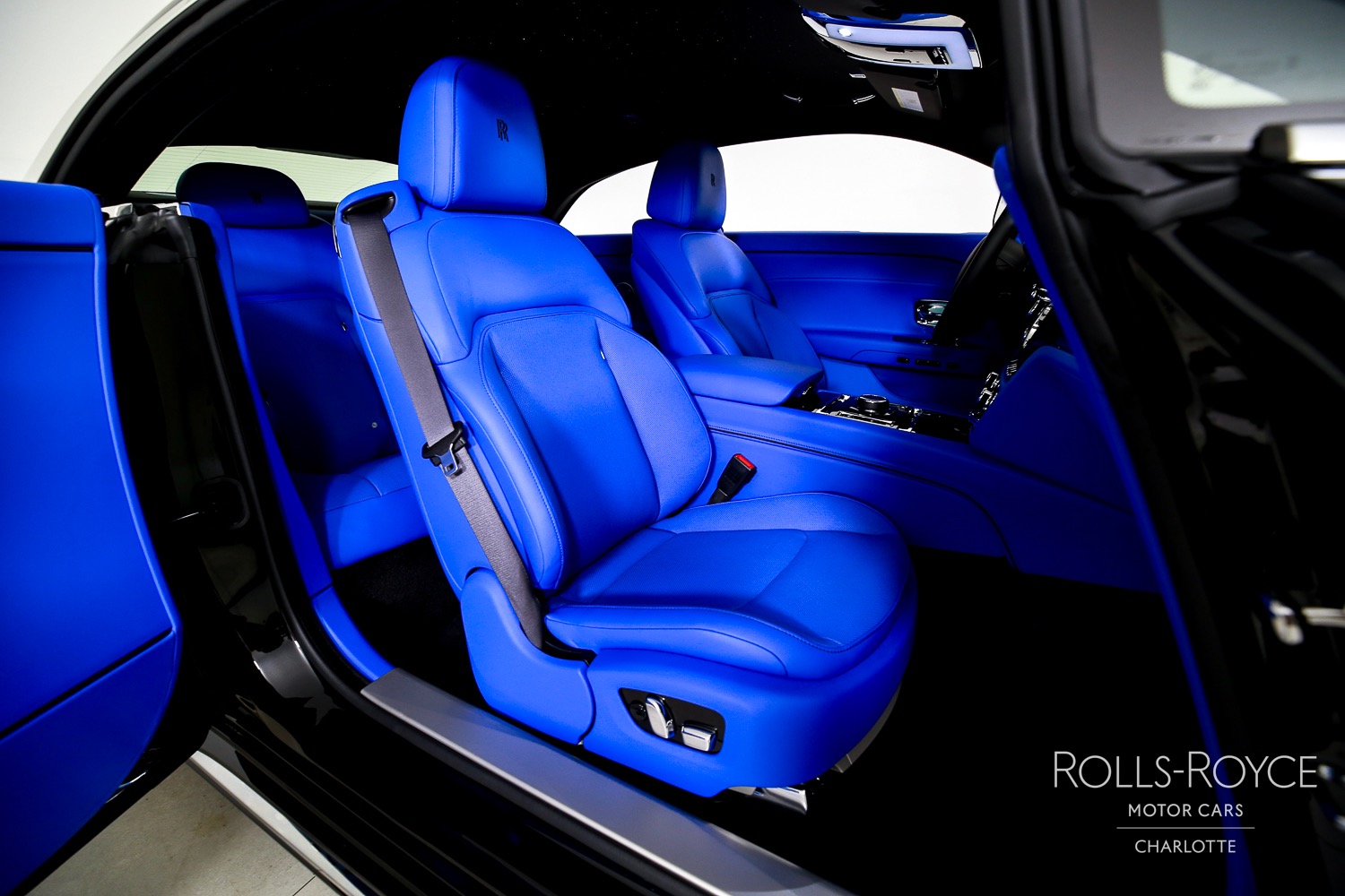 2025 Rolls Royce Spectre photo 23
