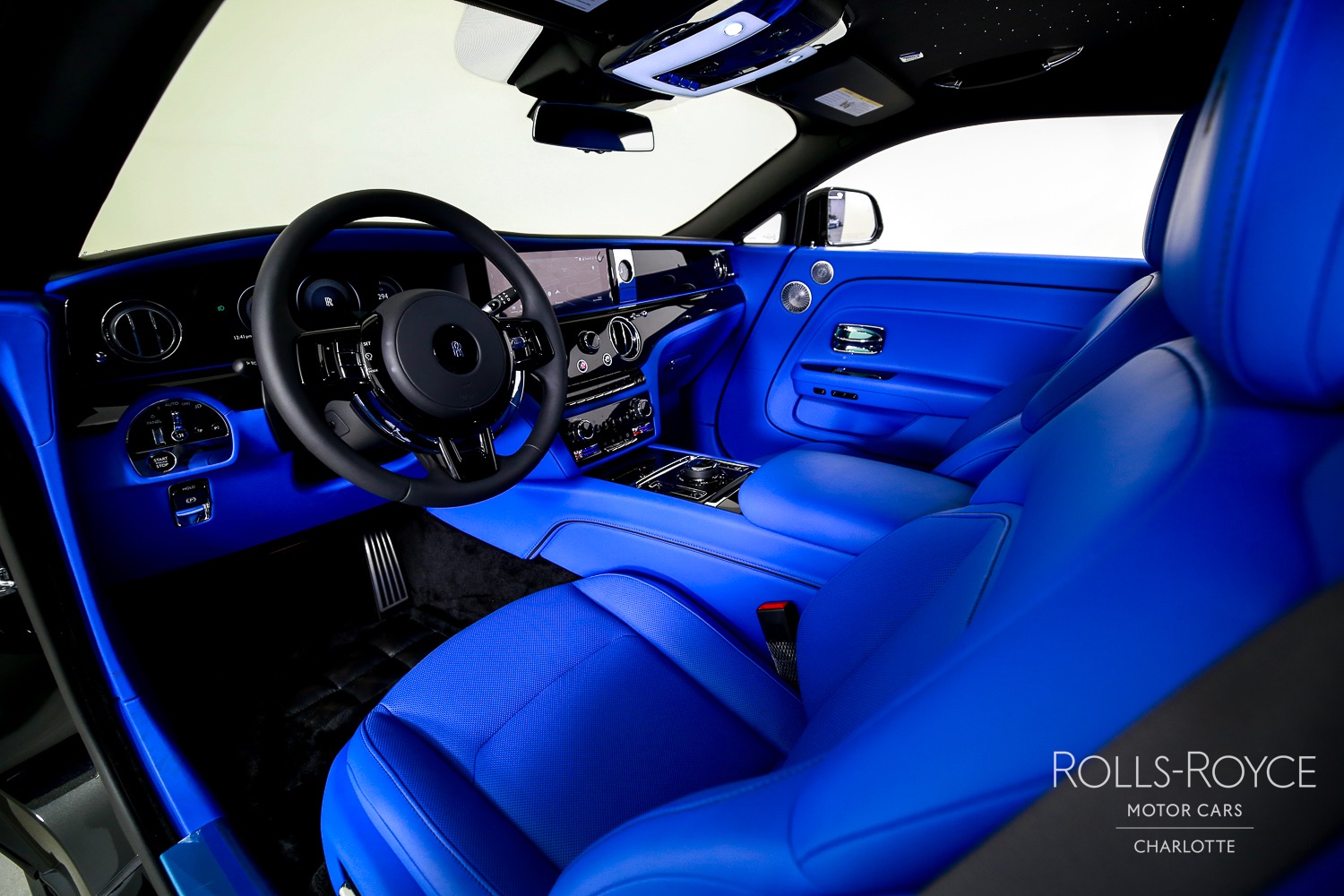 2025 Rolls Royce Spectre photo 4