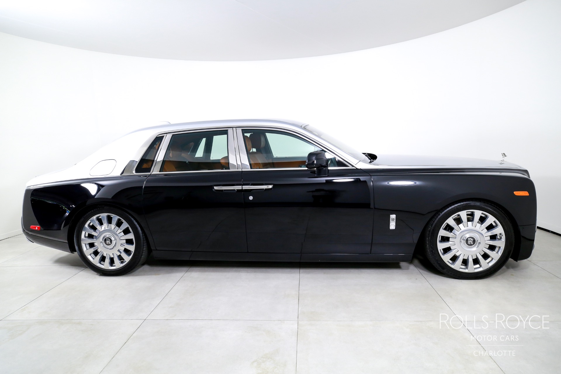 2018 Rolls Royce Phantom RR11 photo 10