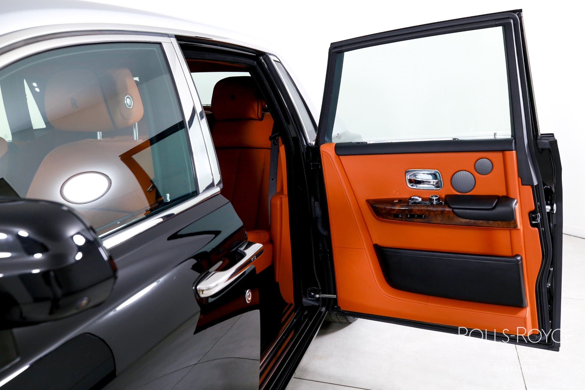 2018 Rolls Royce Phantom RR11 photo 17