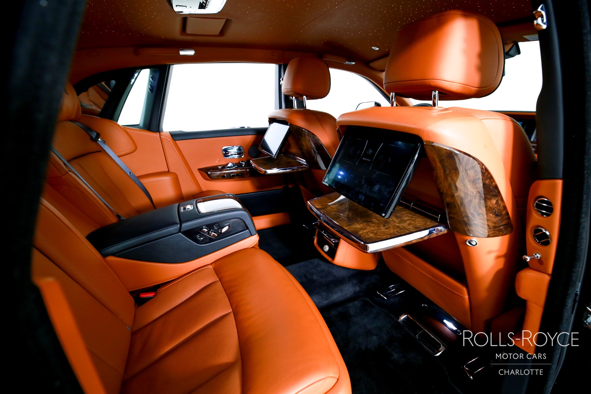 2018 Rolls Royce Phantom RR11 photo 26